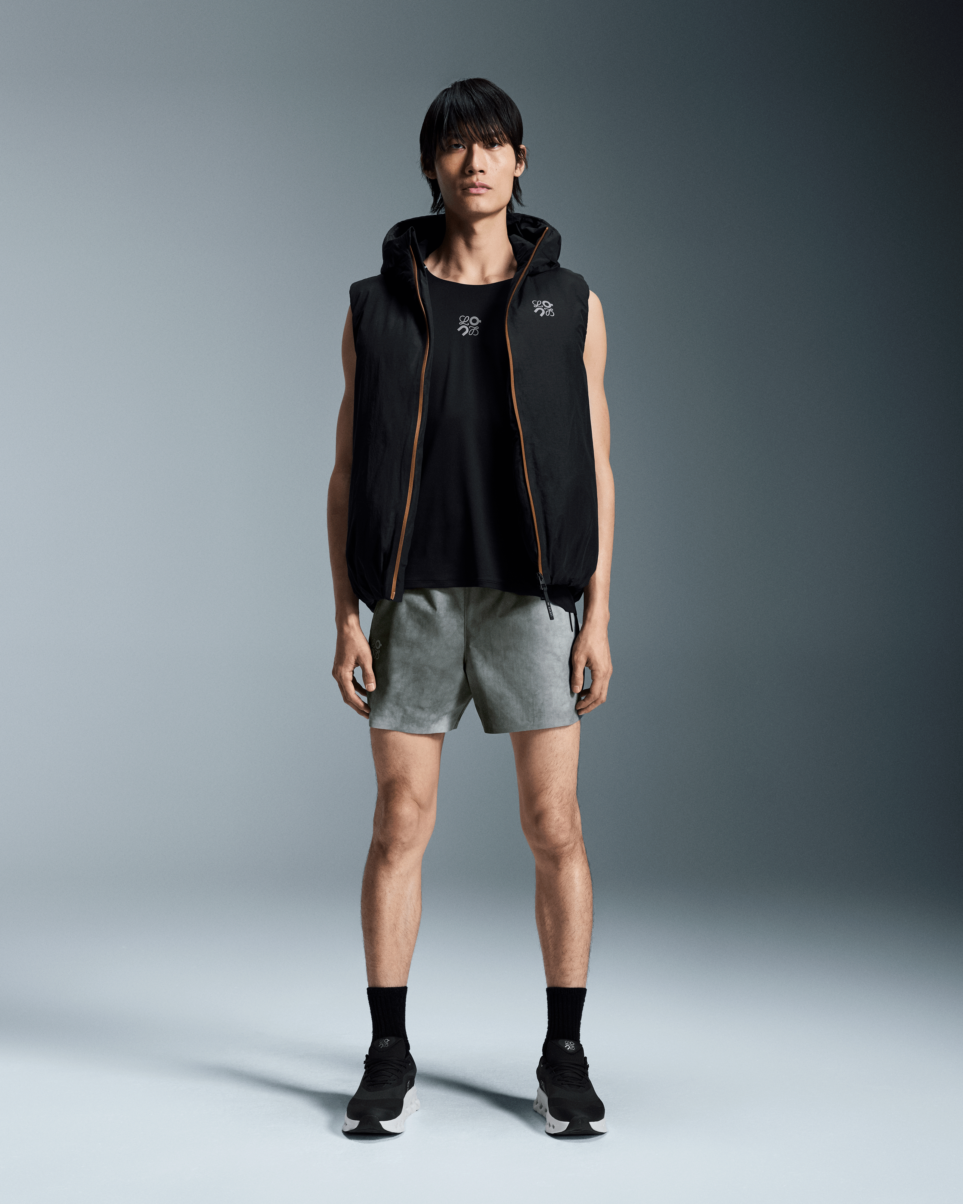 On Puffer Vest LOEWE Black Homme Vestes