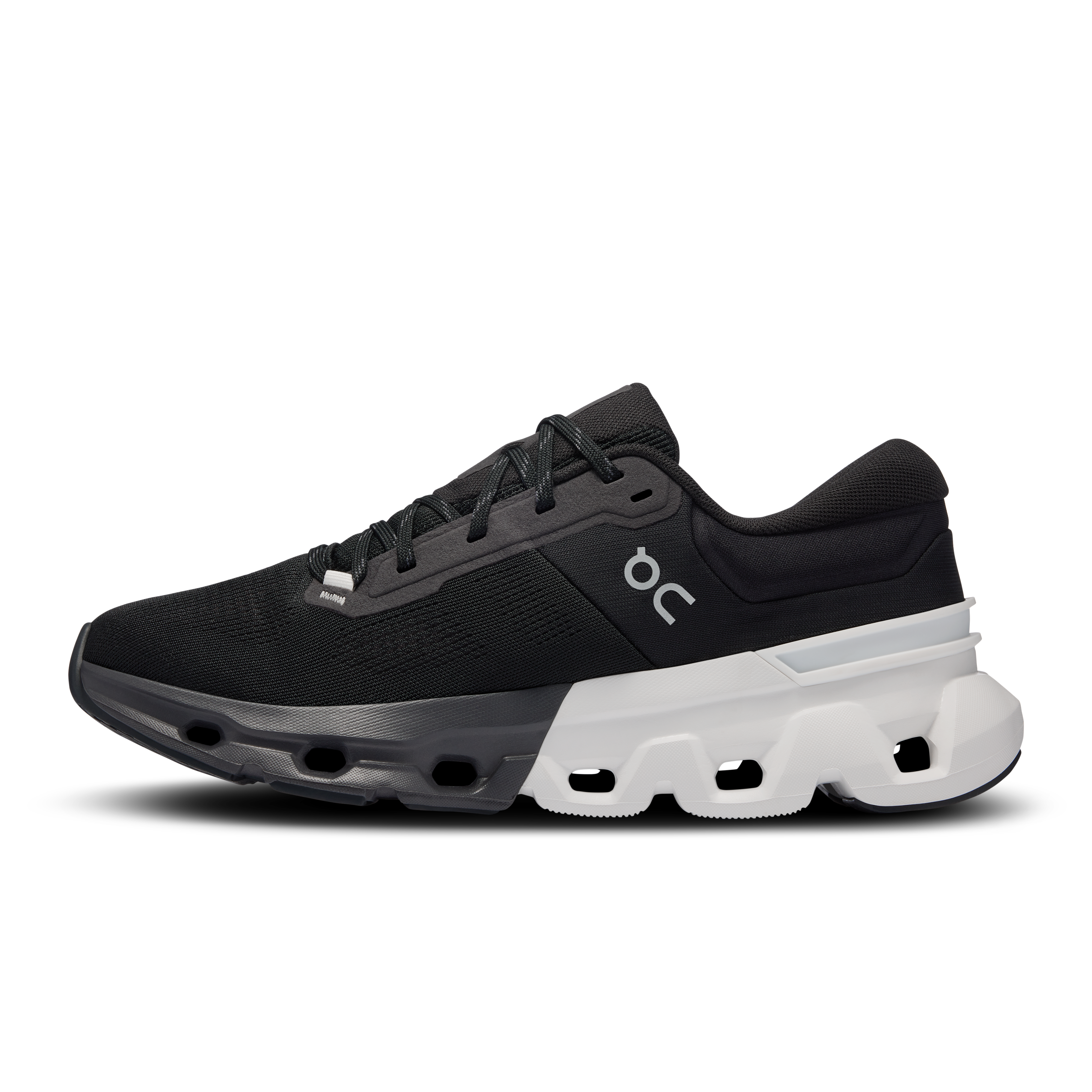 On Cloudflyer 5 Black & White Homme Running sur route Chaussures