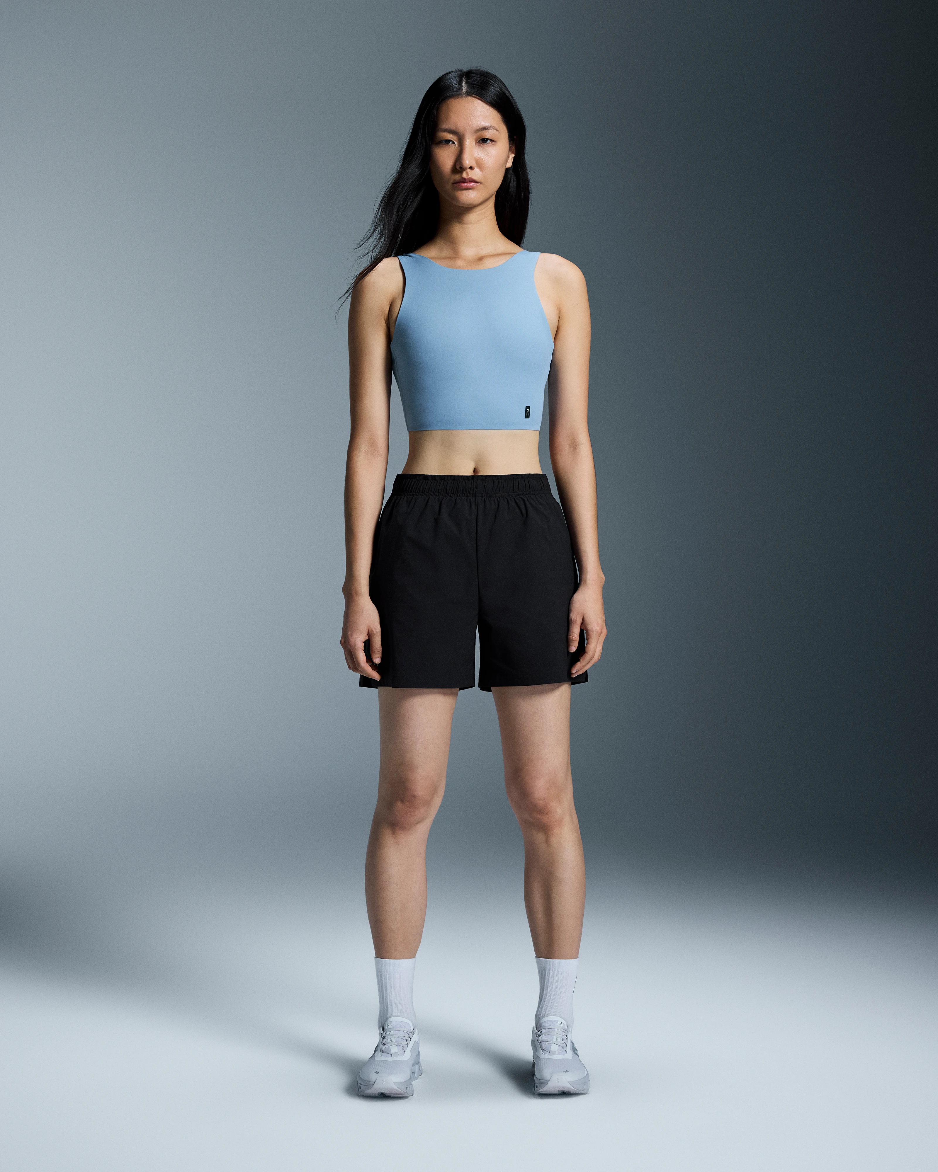 On 5" Core Shorts Black Femme Shorts