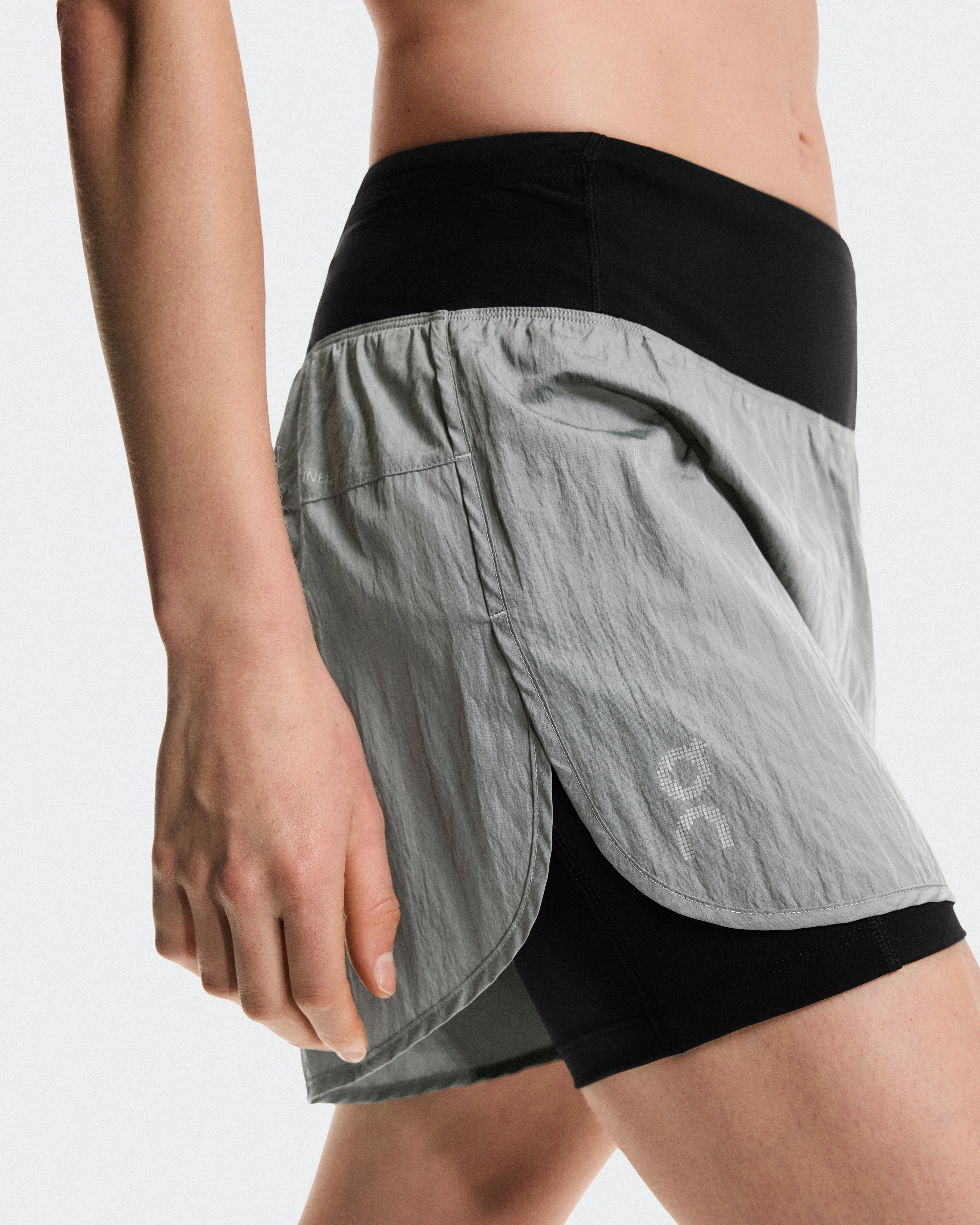 On Performance Volt Shorts Glacier Femme Shorts