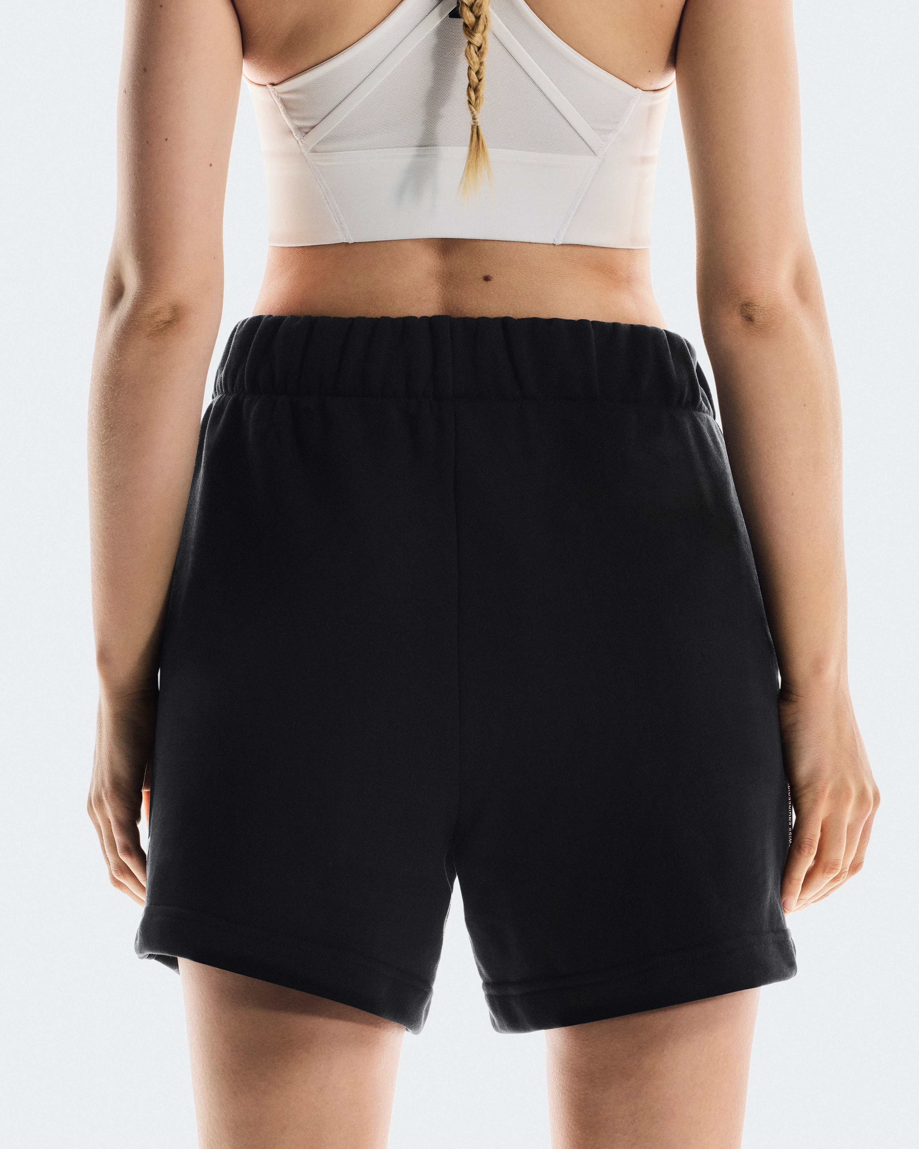 On Club Shorts Black Femme Shorts
