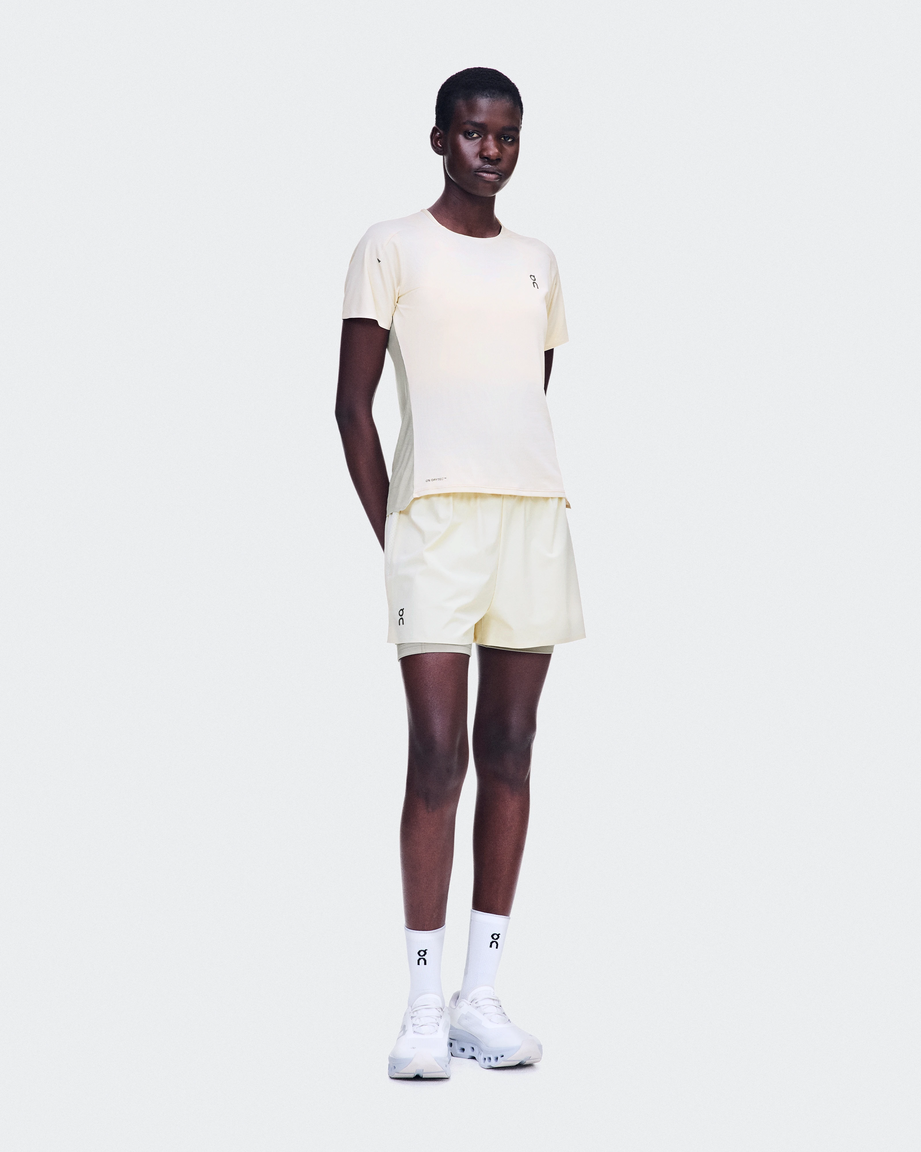 On Performance-T Hare & Brume Femme Hauts et t-shirts