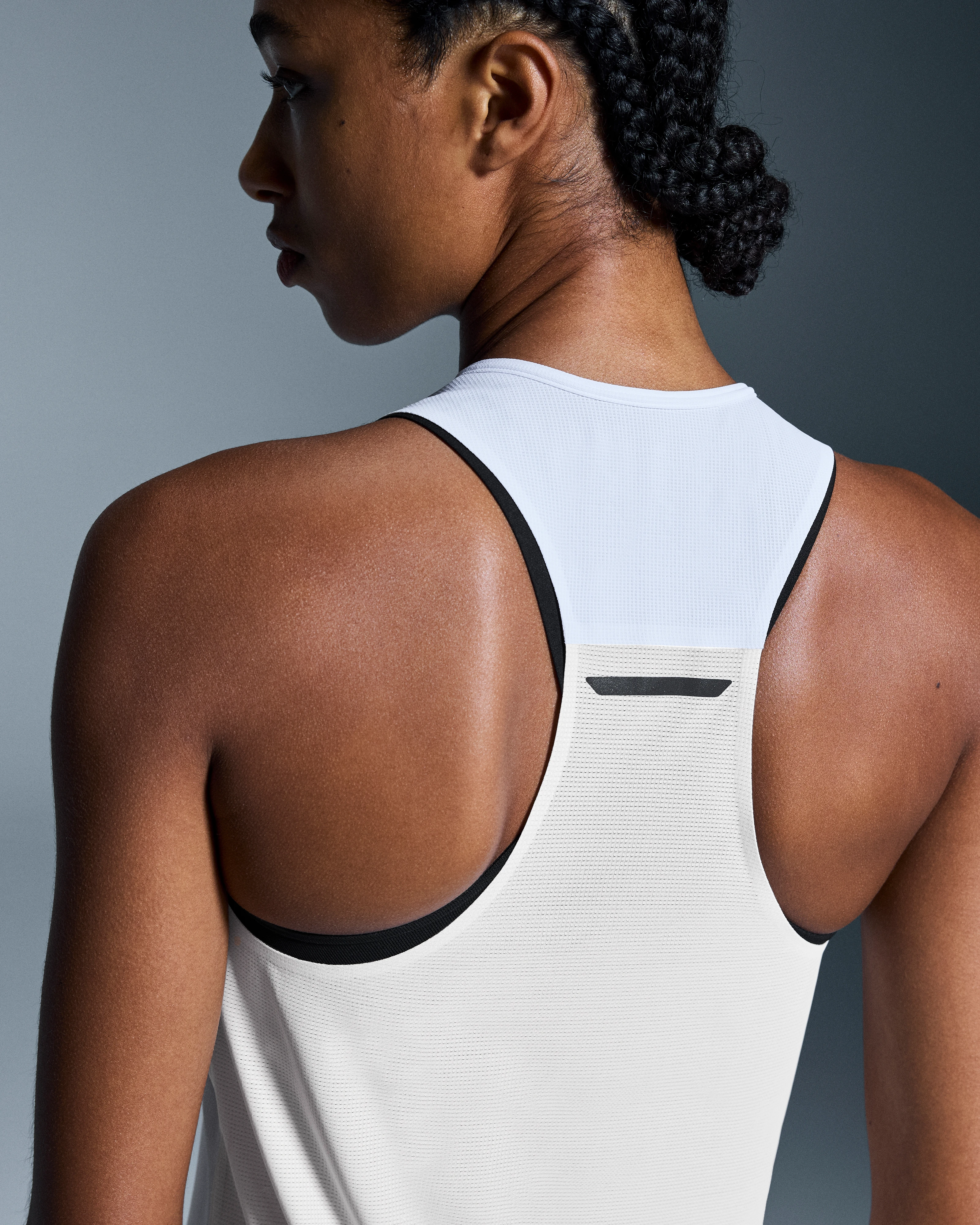 On Performance Tank White & Silver Femme Hauts et t-shirts