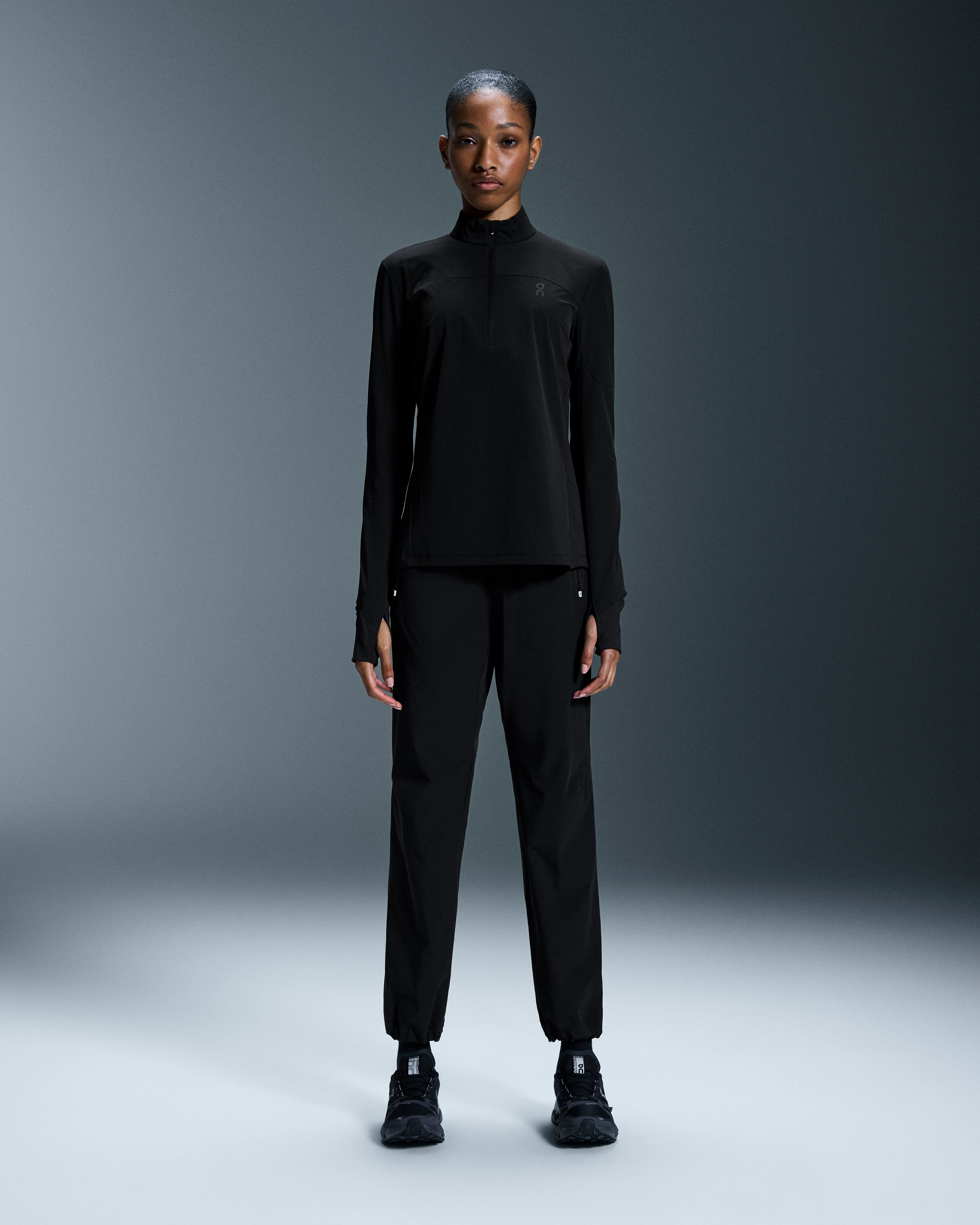 On Trail Breaker Black Femme Sweats à capuche et sweats