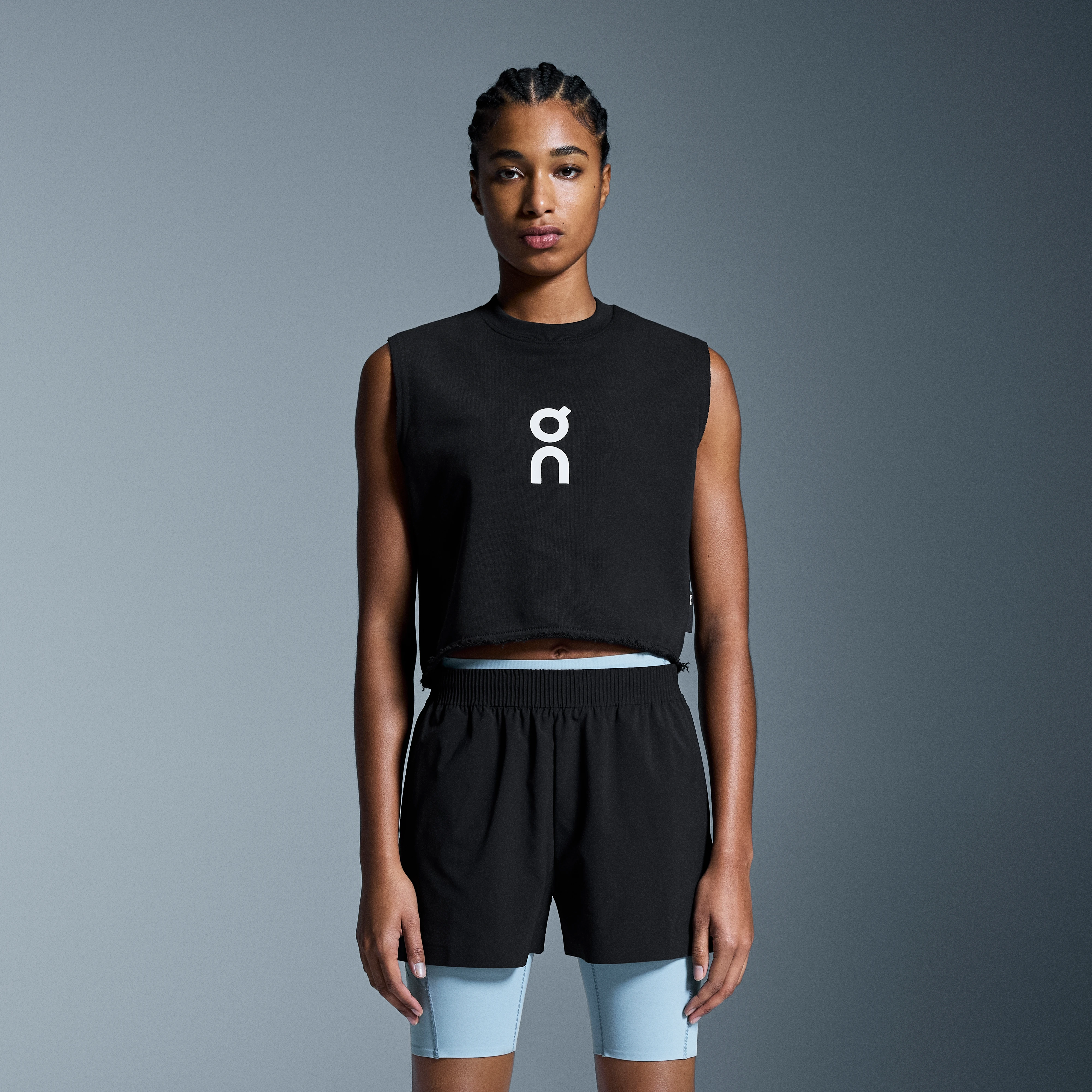 On Club Crew Crop Black Femme – Voyage, quotidien, lifestyle Hauts et t-shirts