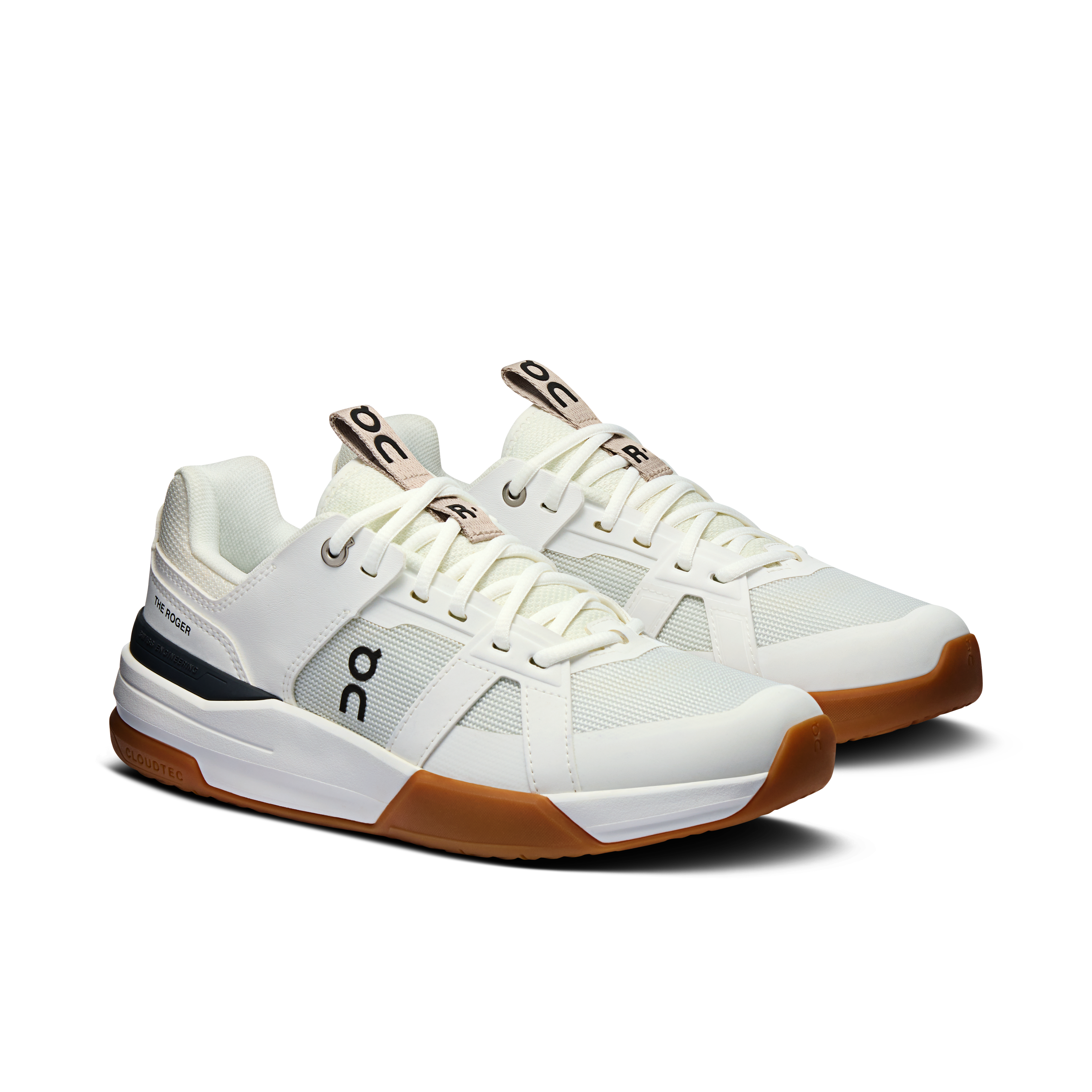 On THE ROGER Clubhouse Pro Youth White & Eclipse Ados Active Life Chaussures
