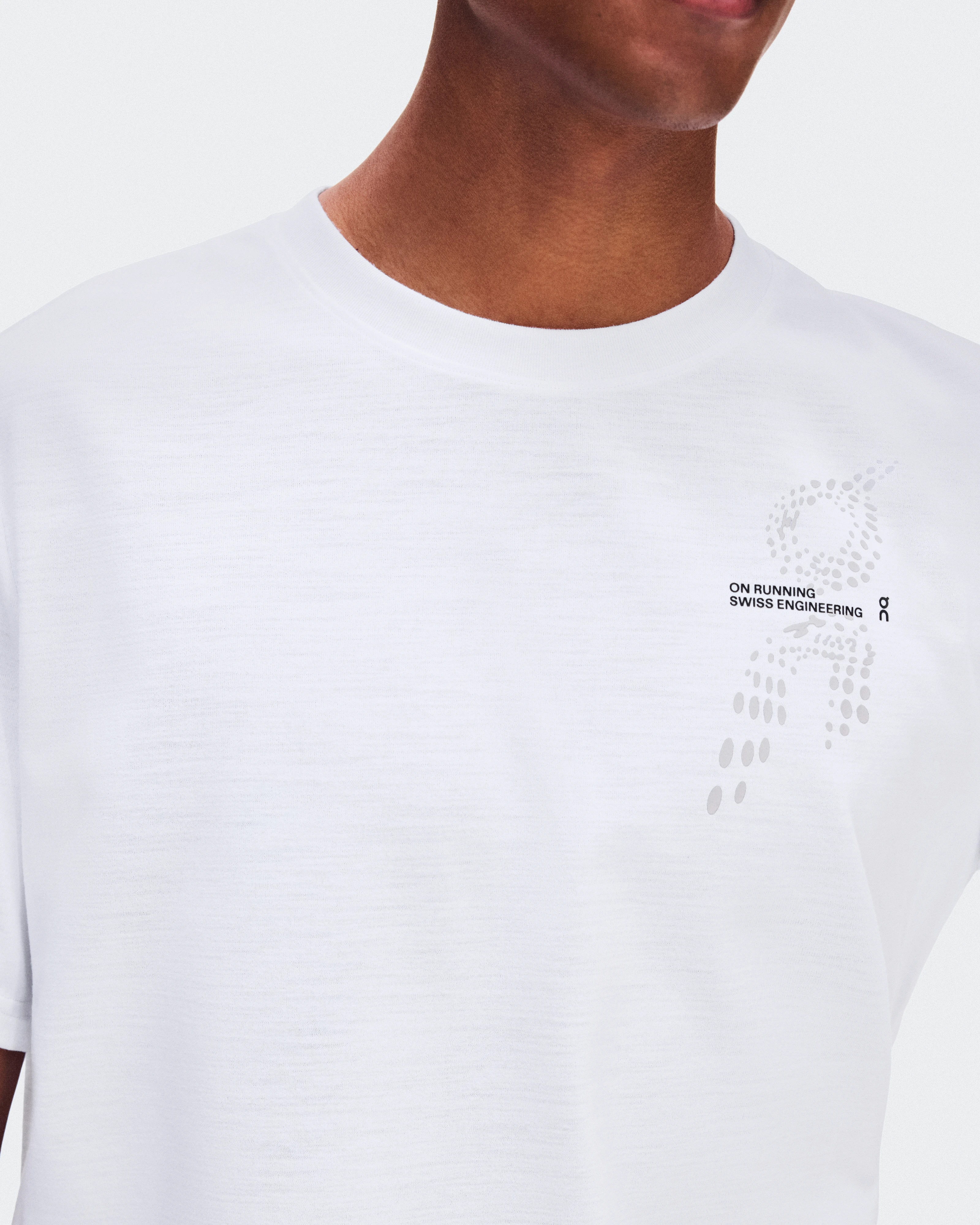 On On Run-T White Homme Hauts et t-shirts