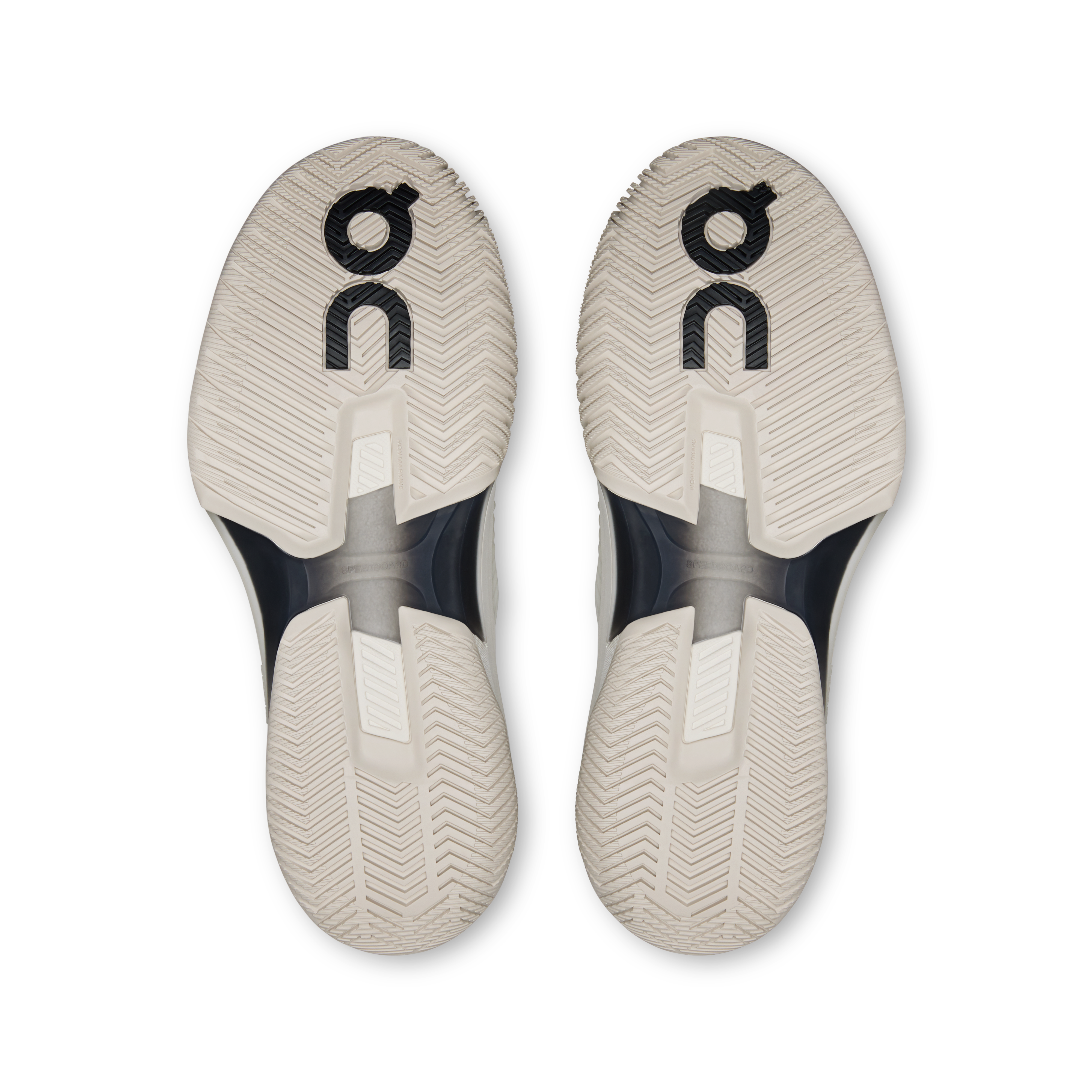 On THE ROGER Pro Fire Grain & Ivory Femme Tennis Chaussures