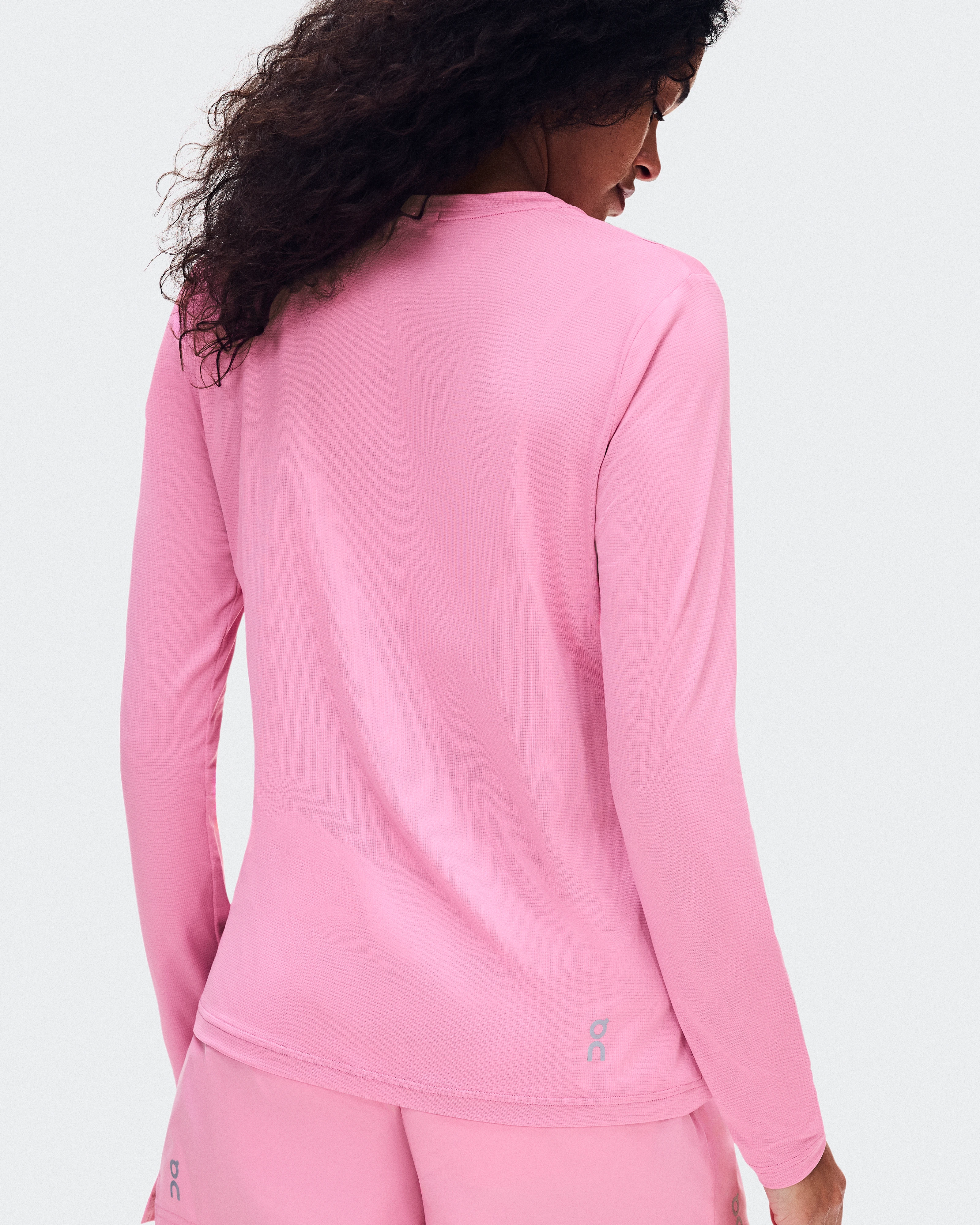 On Core Long-T Bubblegum Femme Hauts et t-shirts