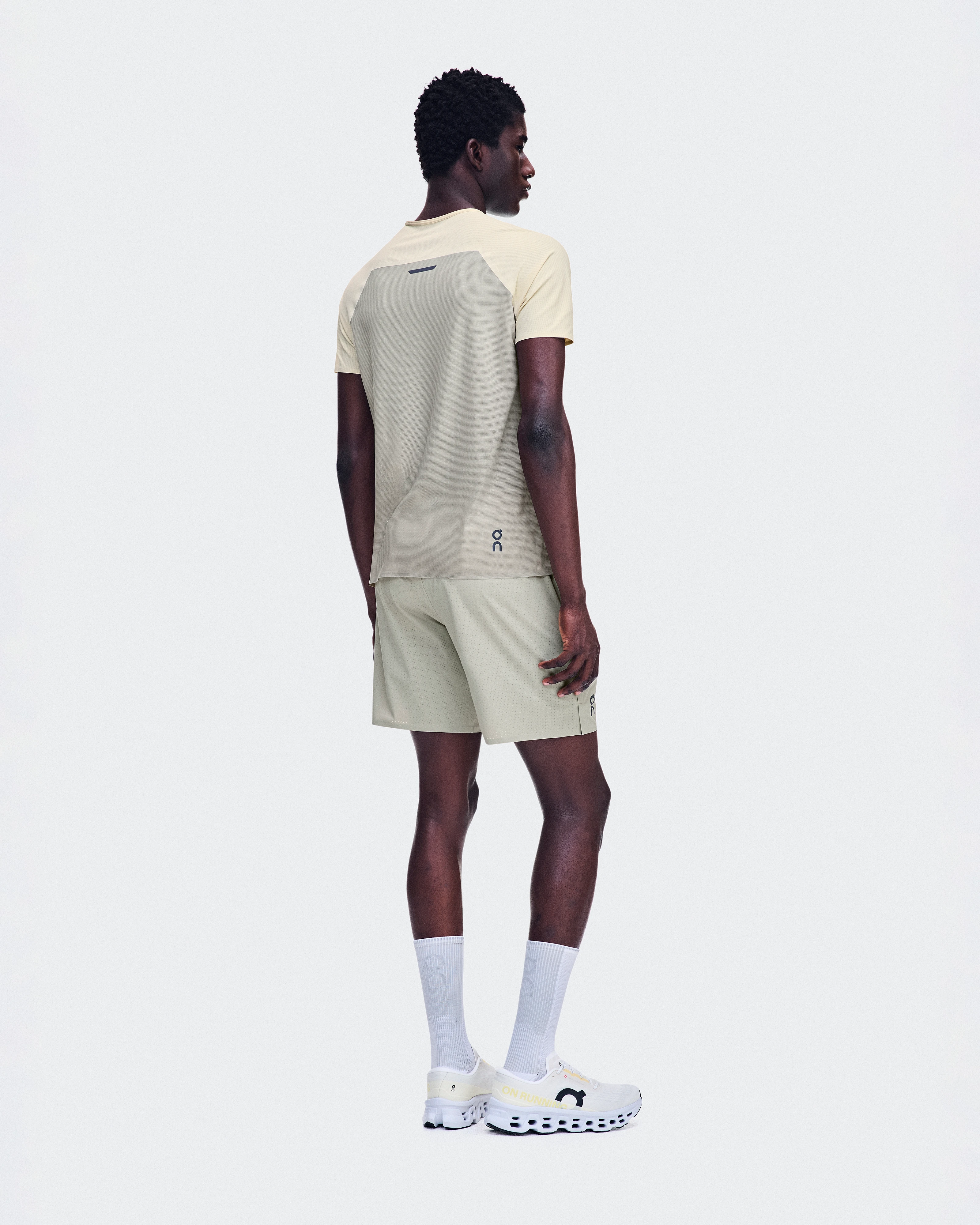 On 7" Performance Shorts Brume Homme Shorts