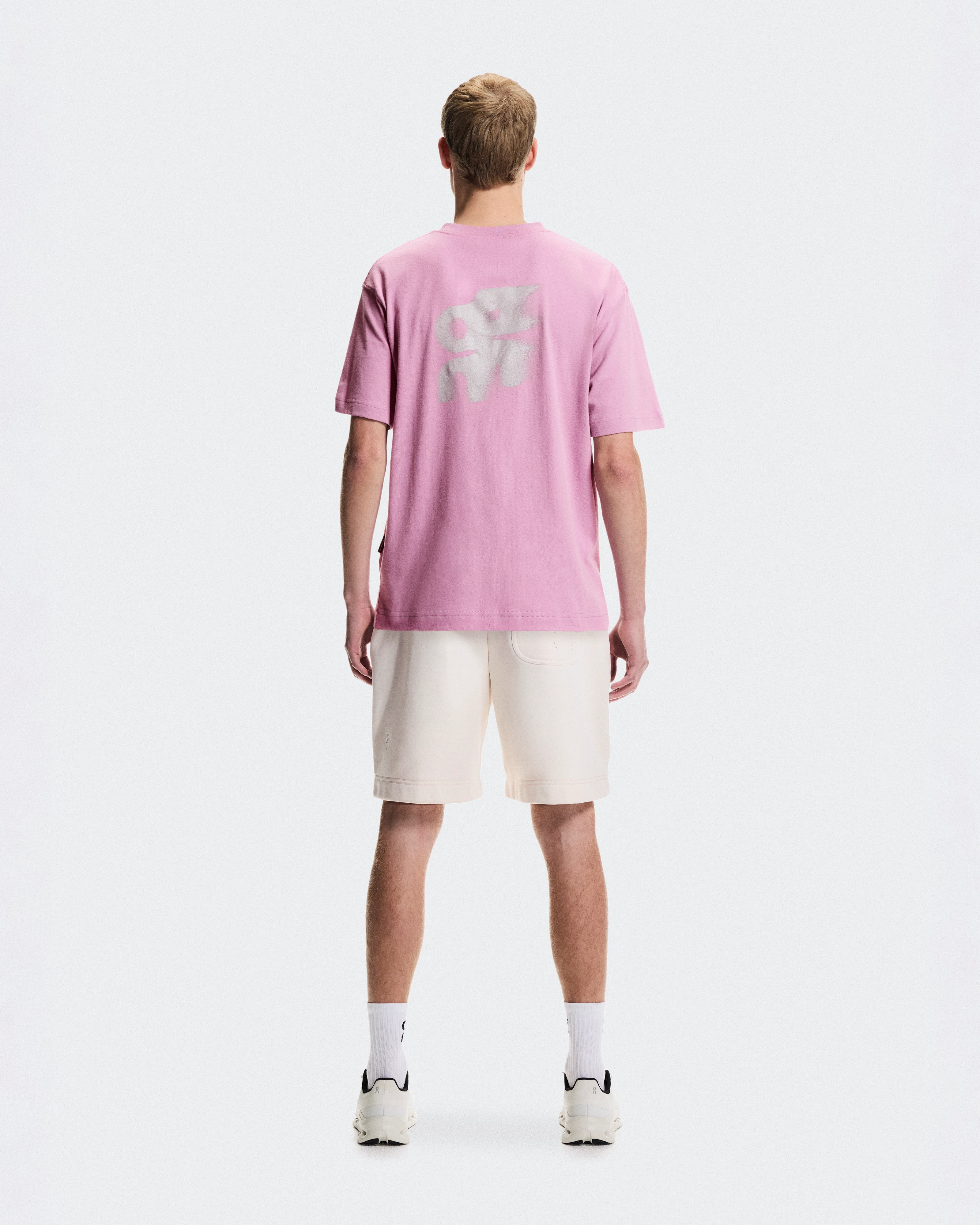 On Club-T Avant Sakura Homme Hauts et t-shirts