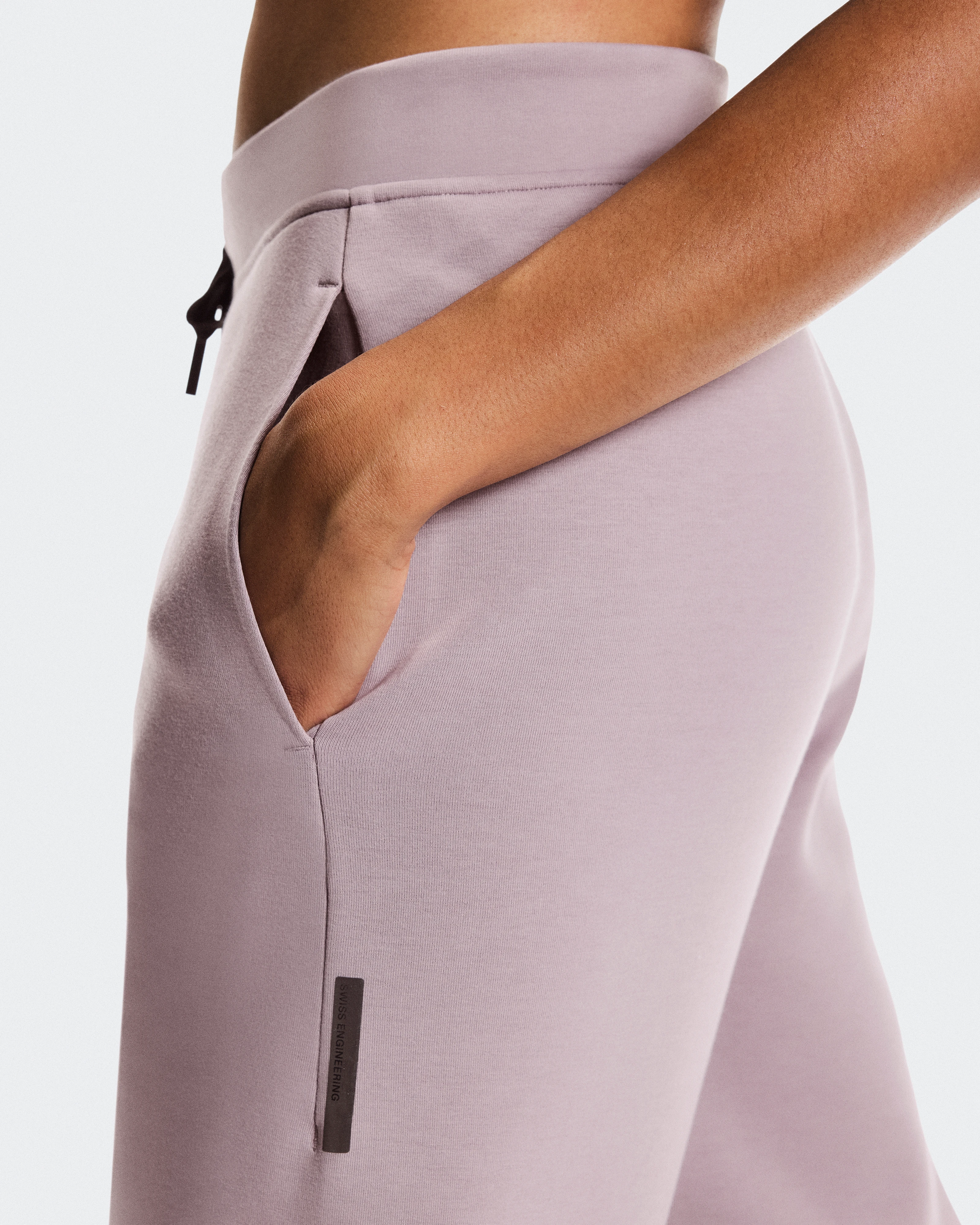 On Focus Tech Sweatpants Heron Femme Pantalons