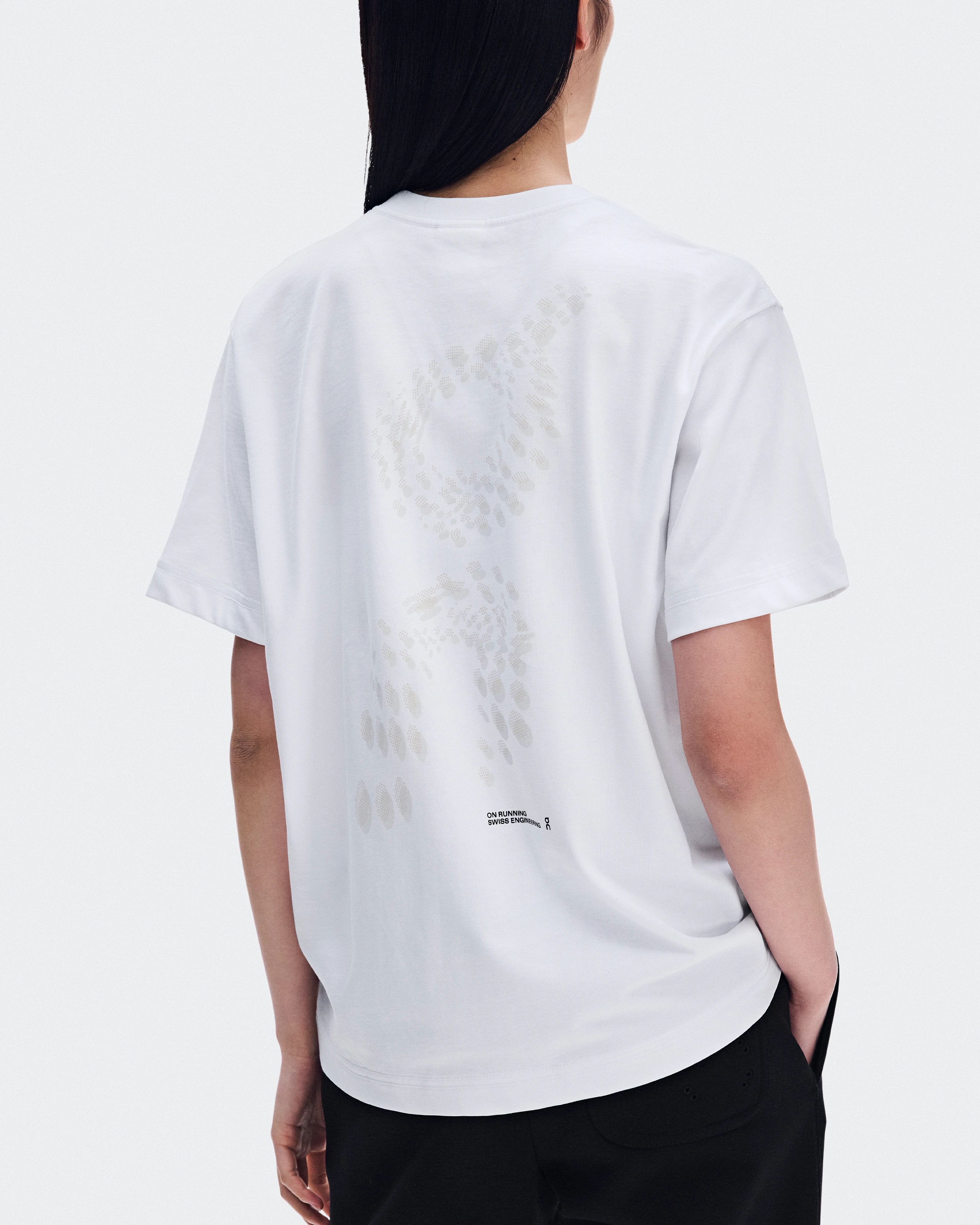 On Club Collective-T Runner White Femme Hauts et t-shirts