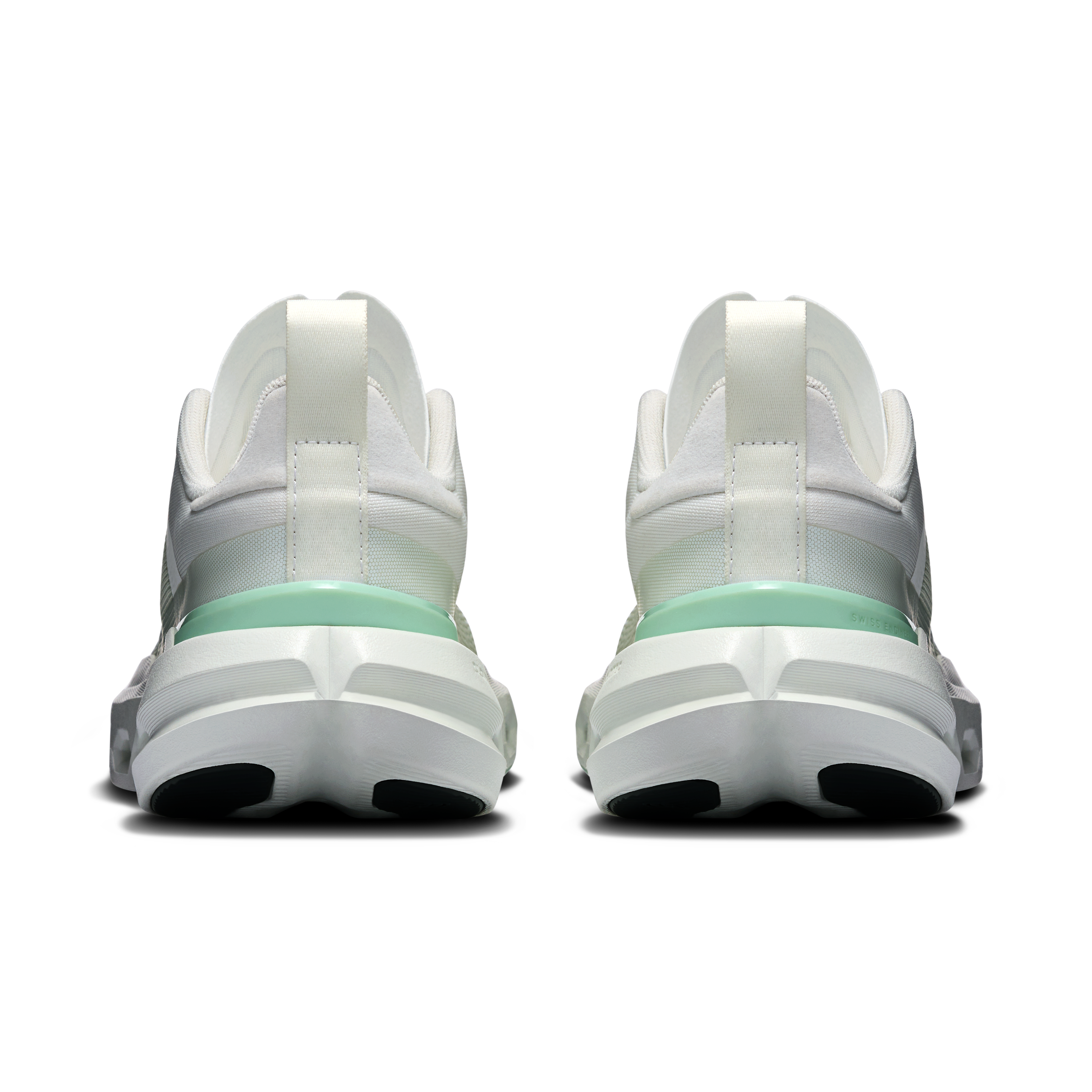 On Cloudpulse Next Ivory & Iceberg Femme training_shoes Chaussures