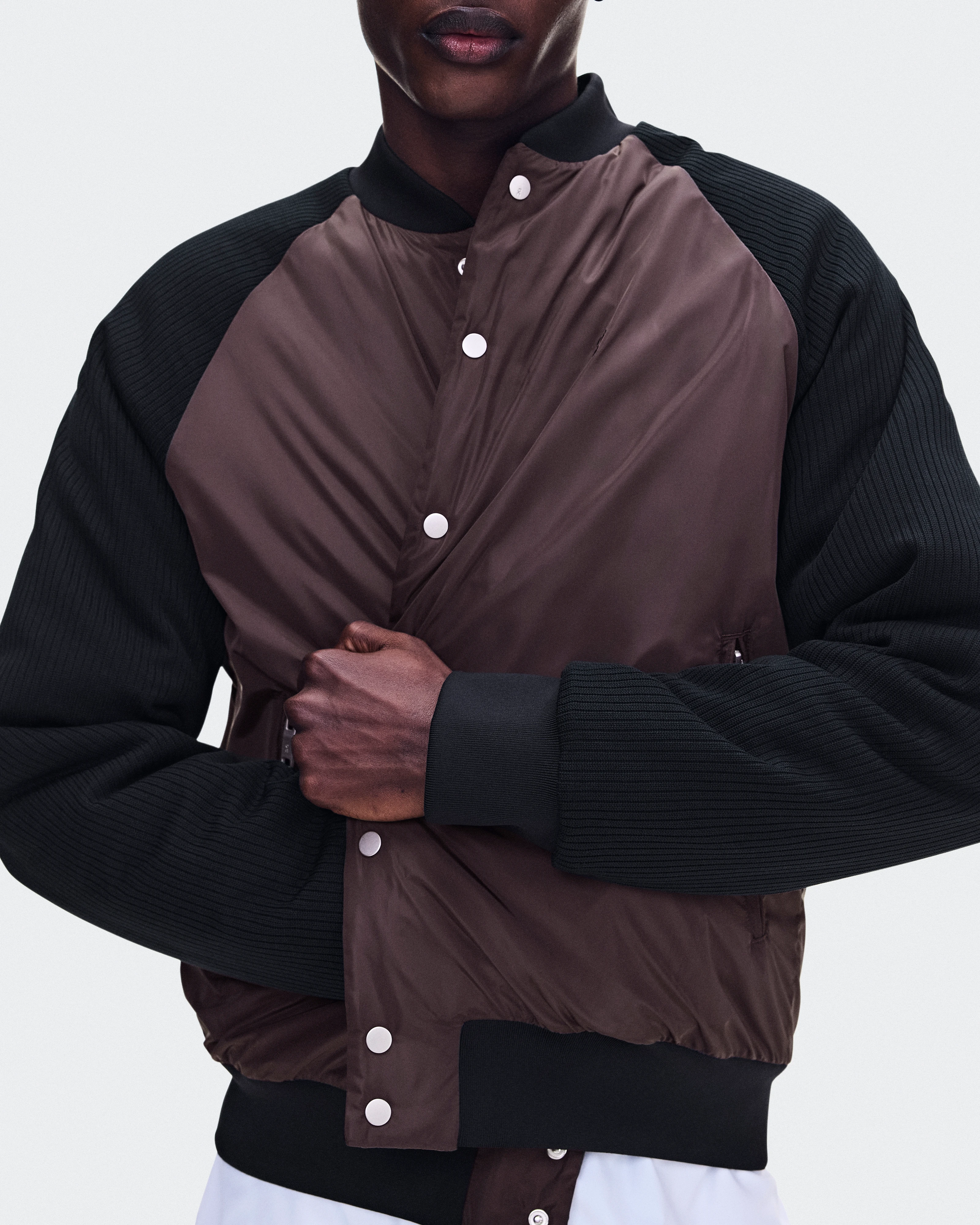 On Courtside Bomber Mulberry & Black Homme Vestes
