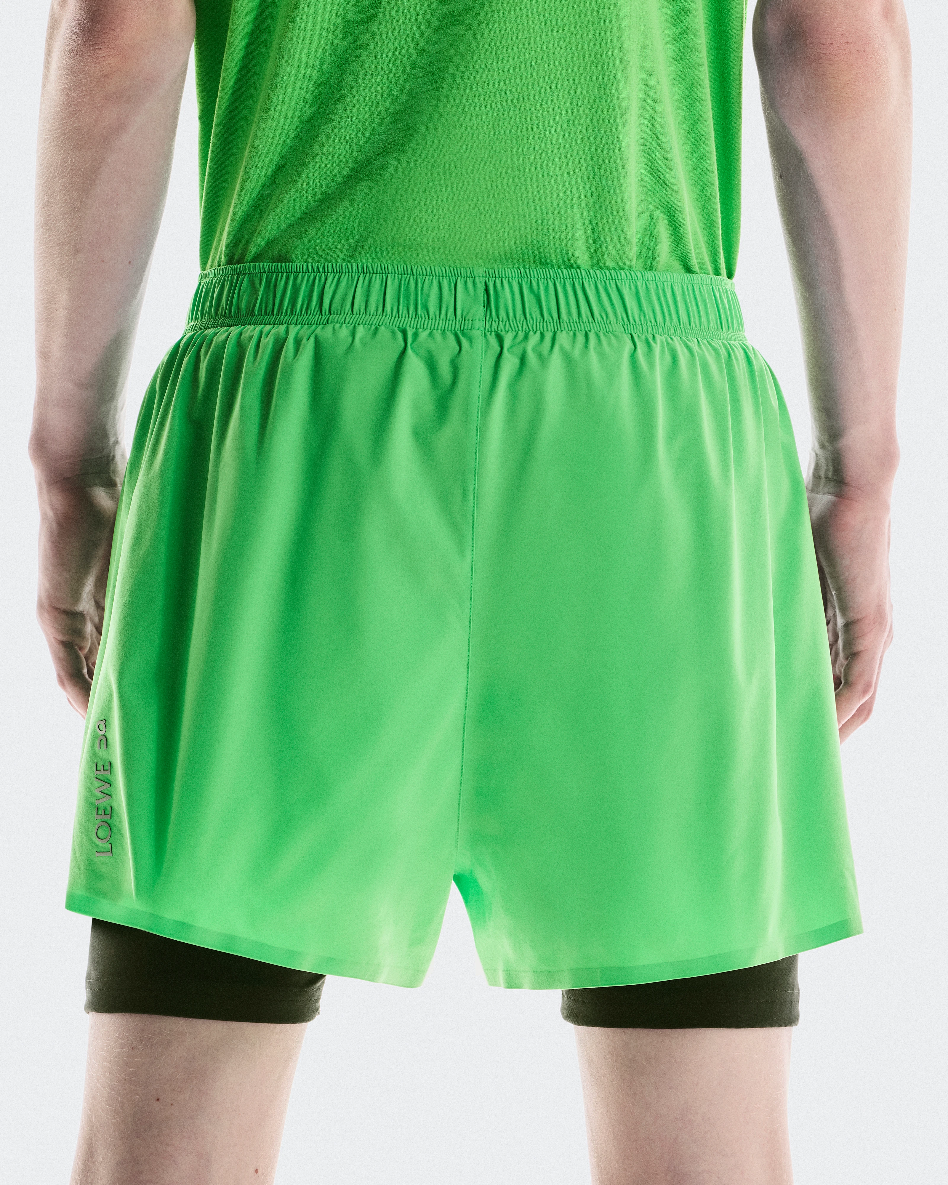 On Performance Shorts LOEWE Green Homme Shorts