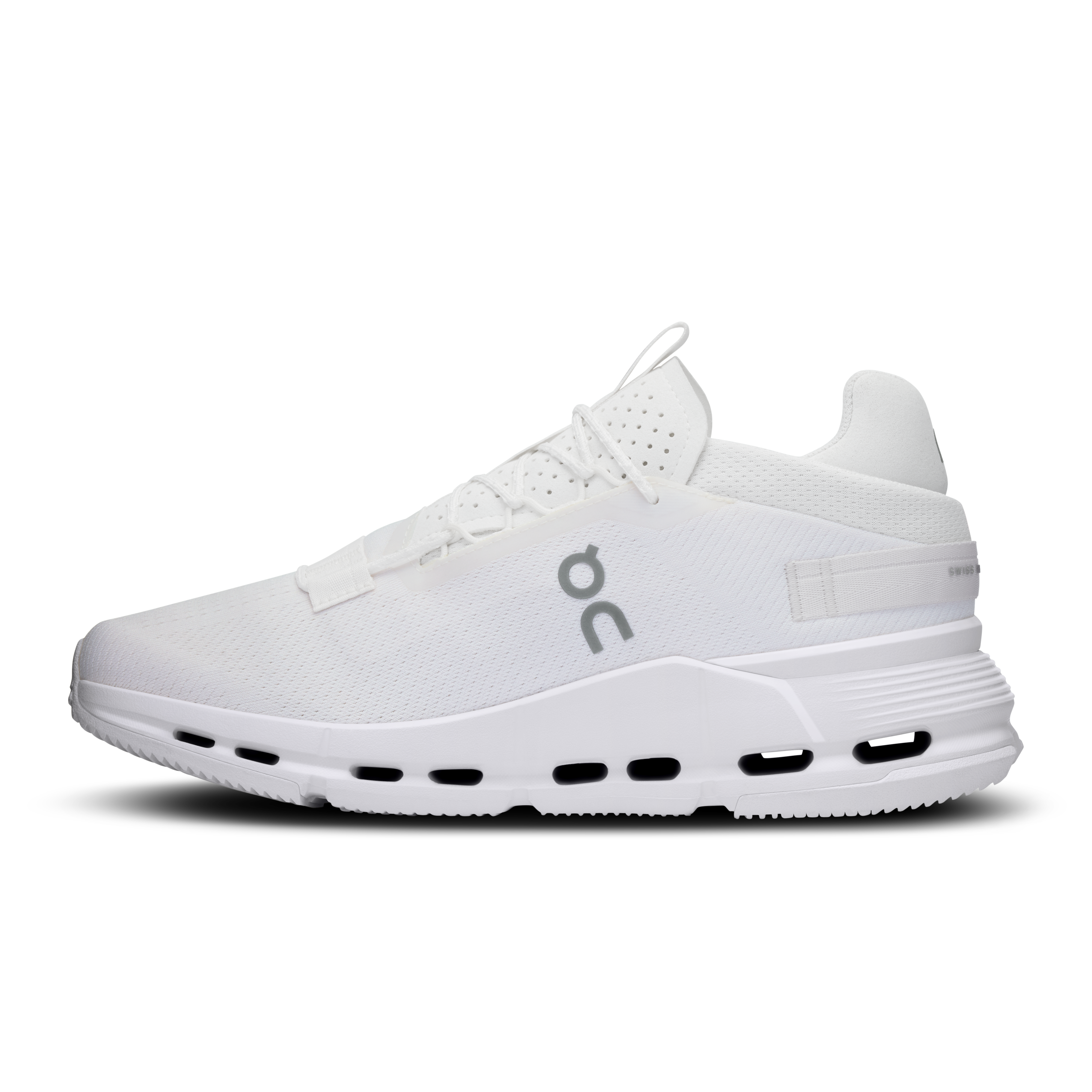 On Cloudnova 2 All White Femme Active Life Chaussures
