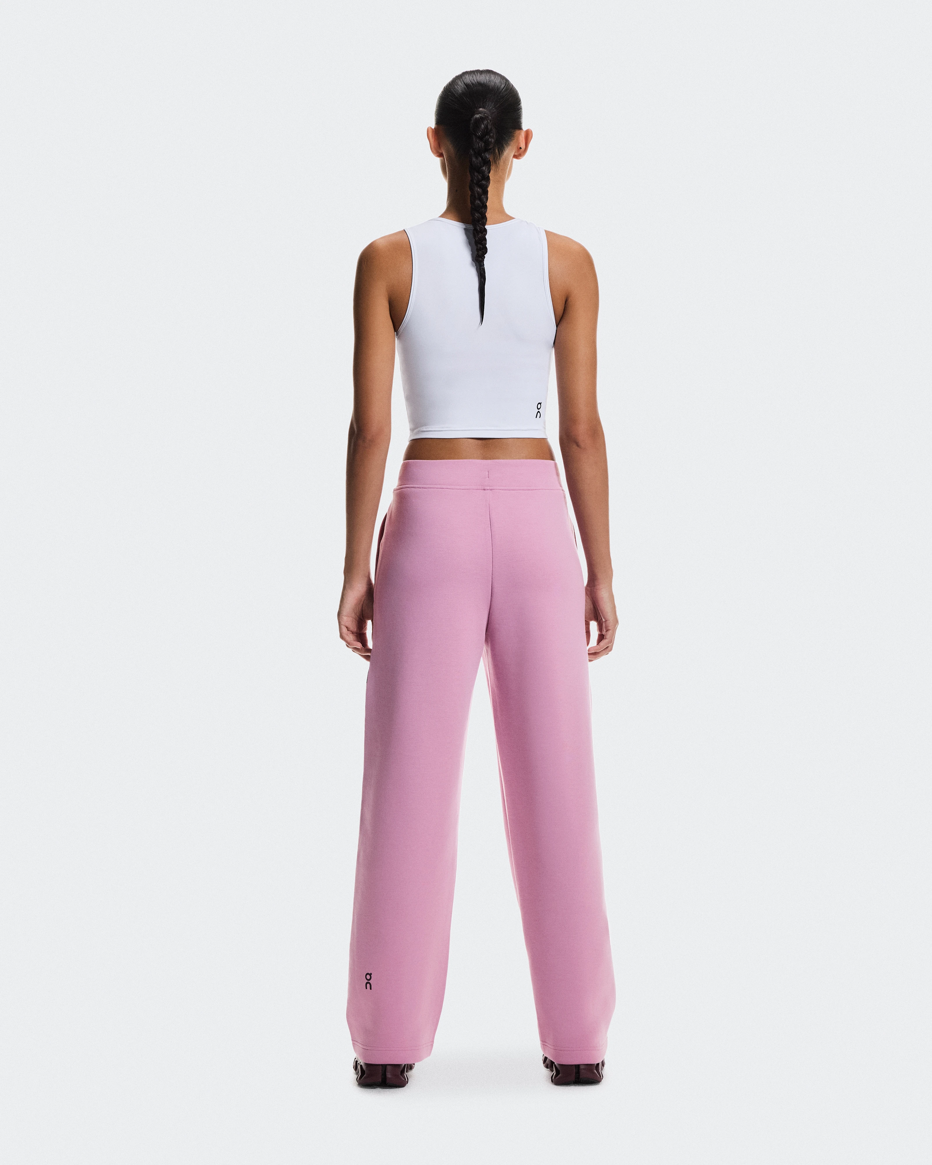 On Focus Tech Sweatpants Sakura Femme Pantalons