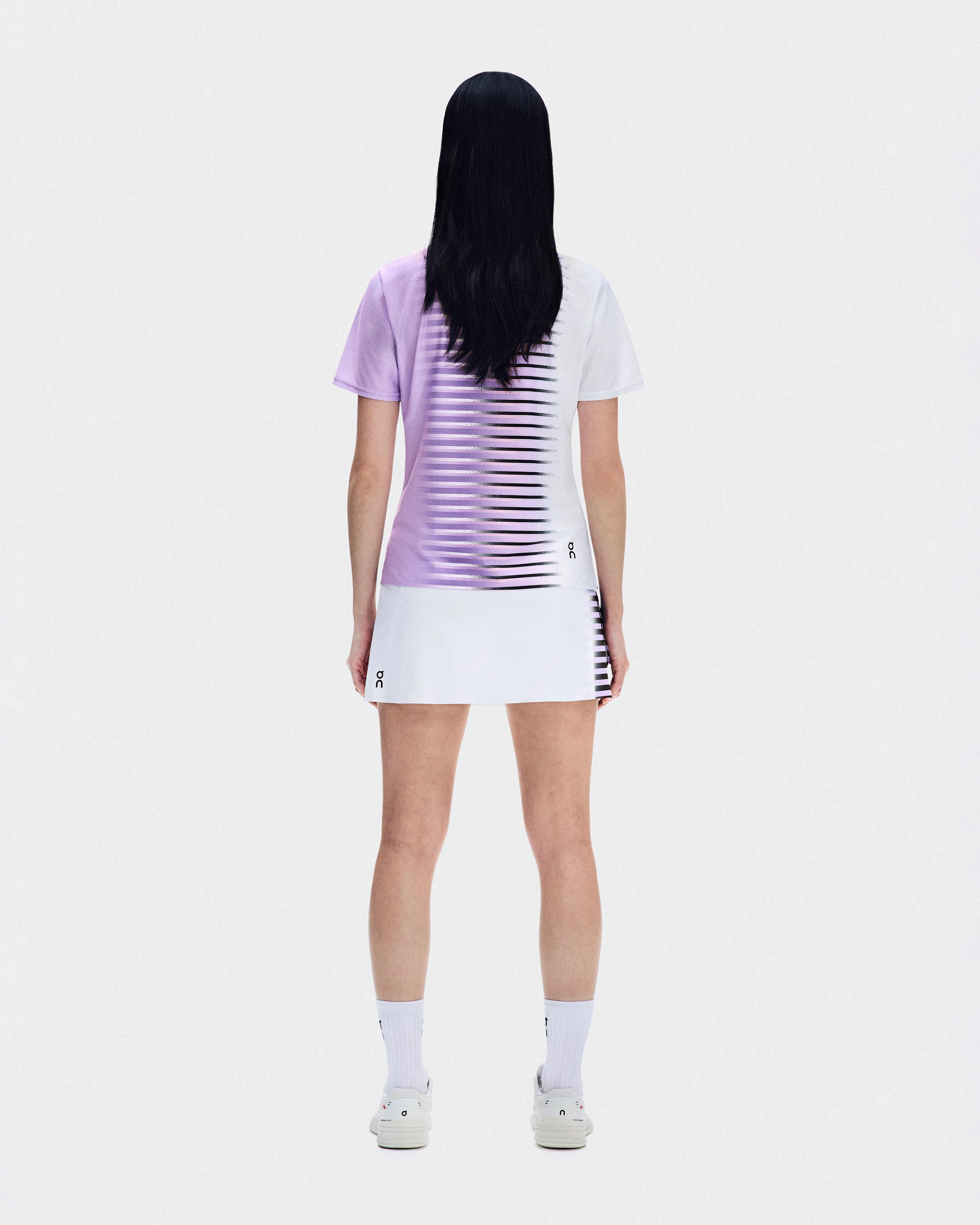 On Court-T Edge Bloom & White Femme Hauts et t-shirts