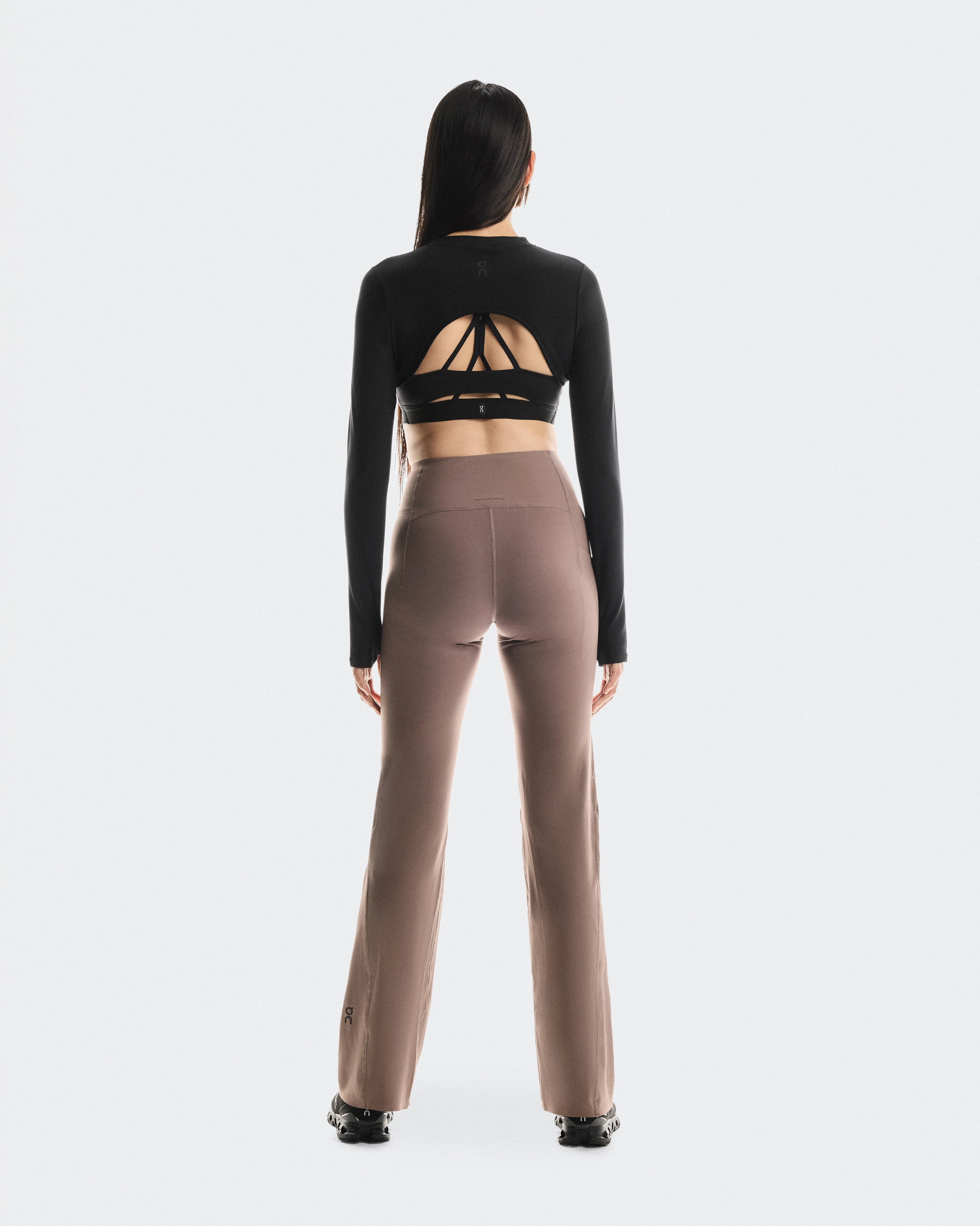 On Studio Leggings Flared Ash Femme Leggings