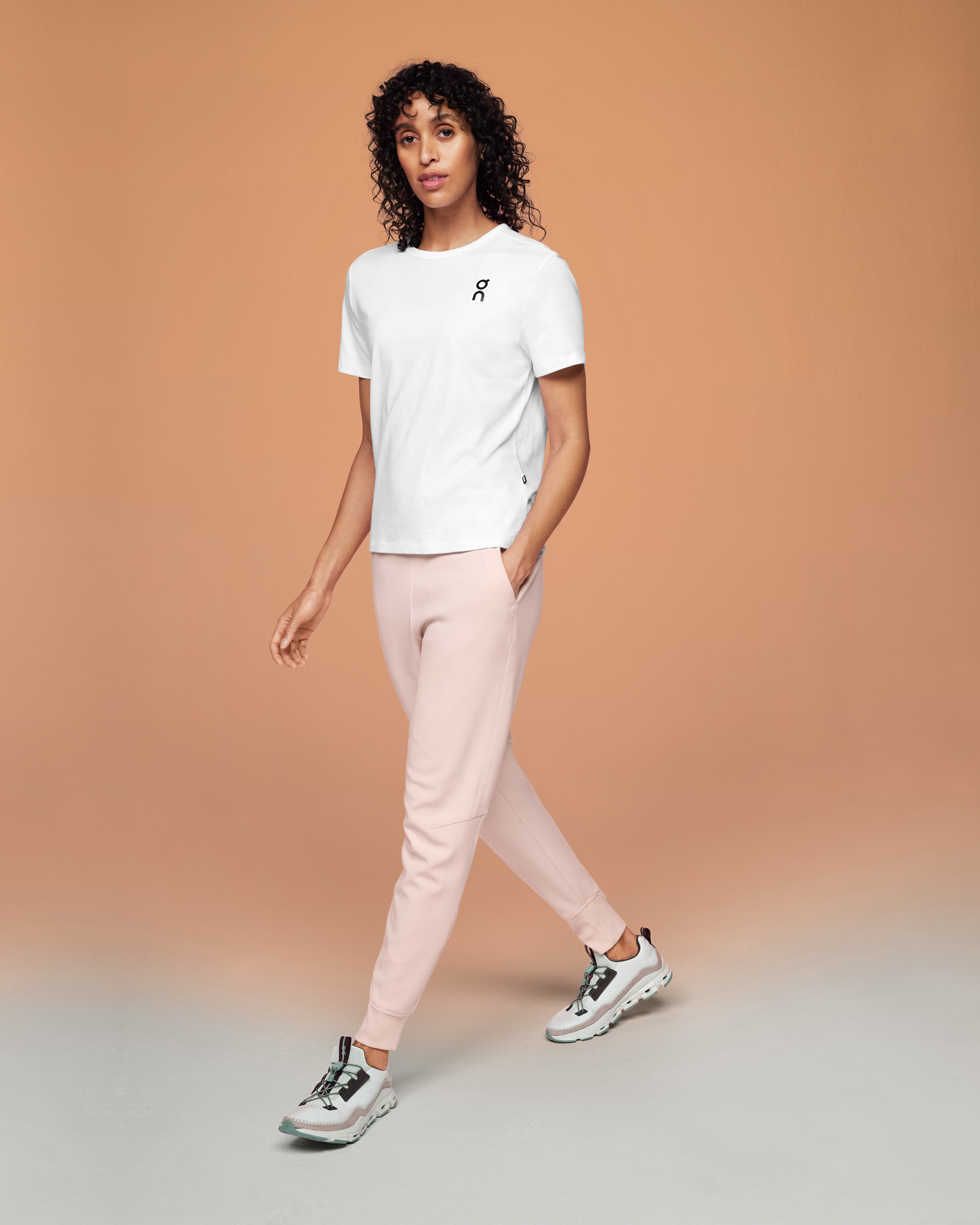 On Graphic-T White Femme Hauts et t-shirts