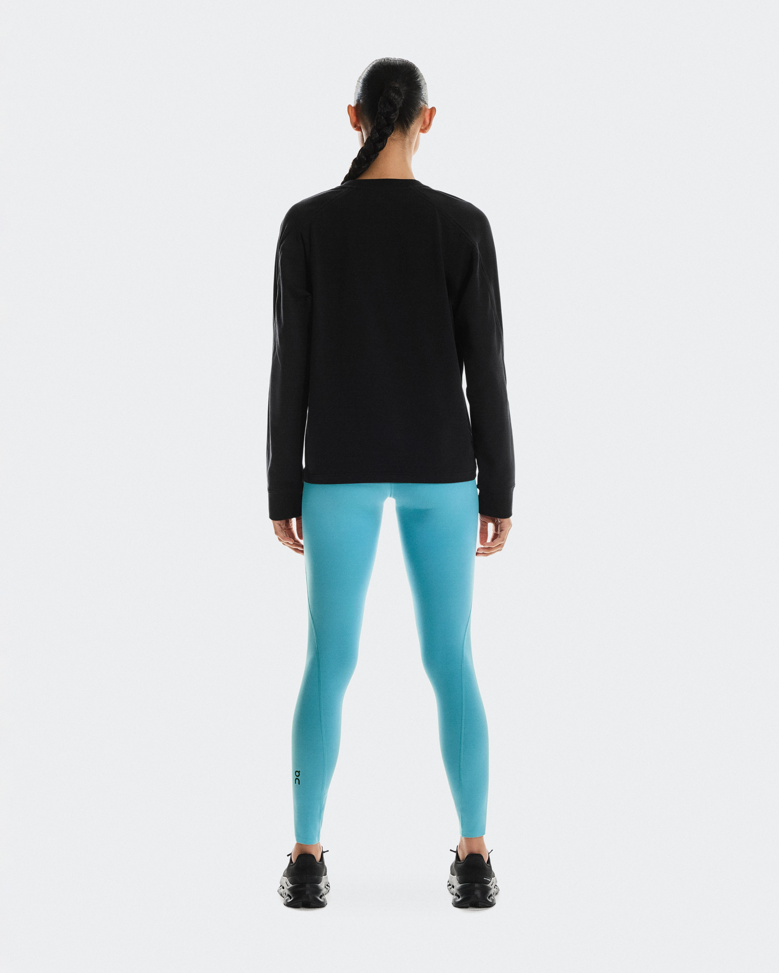On Studio Crew Black Femme Sweats à capuche et sweats