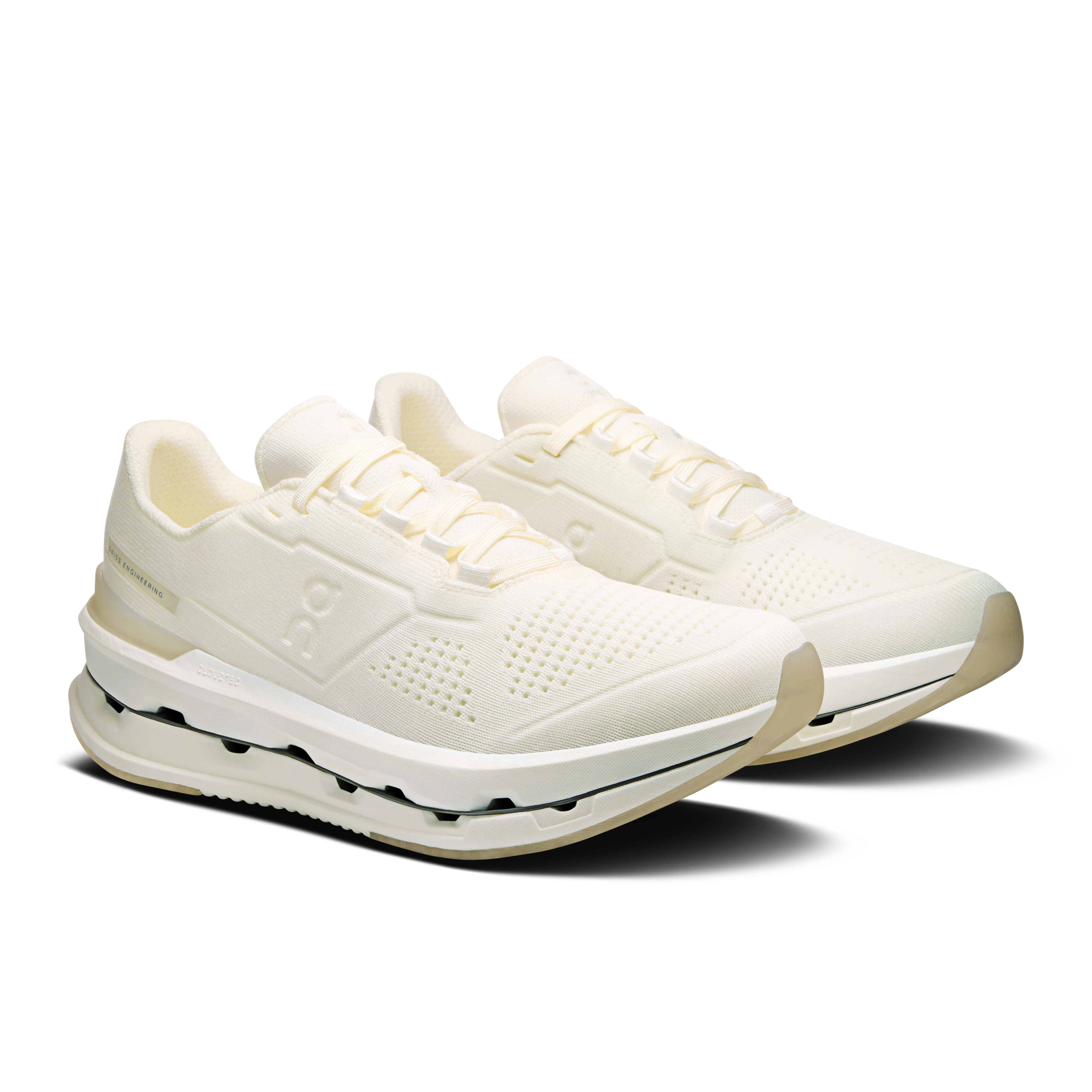On Cloudrise Cyclon 1.1 Undyed Femme Running sur route Chaussures