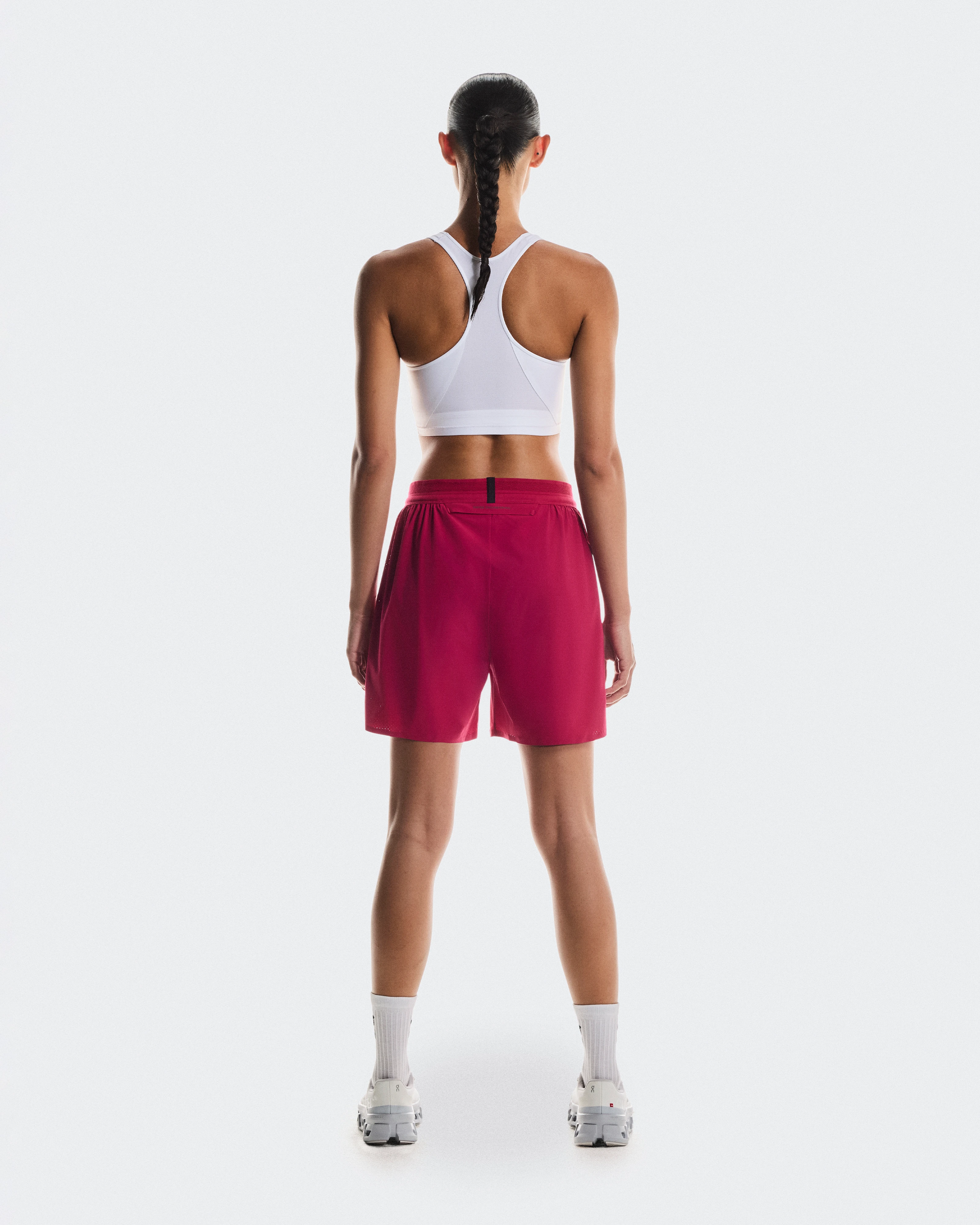 On 5" Performance Shorts Grenadine Femme Shorts