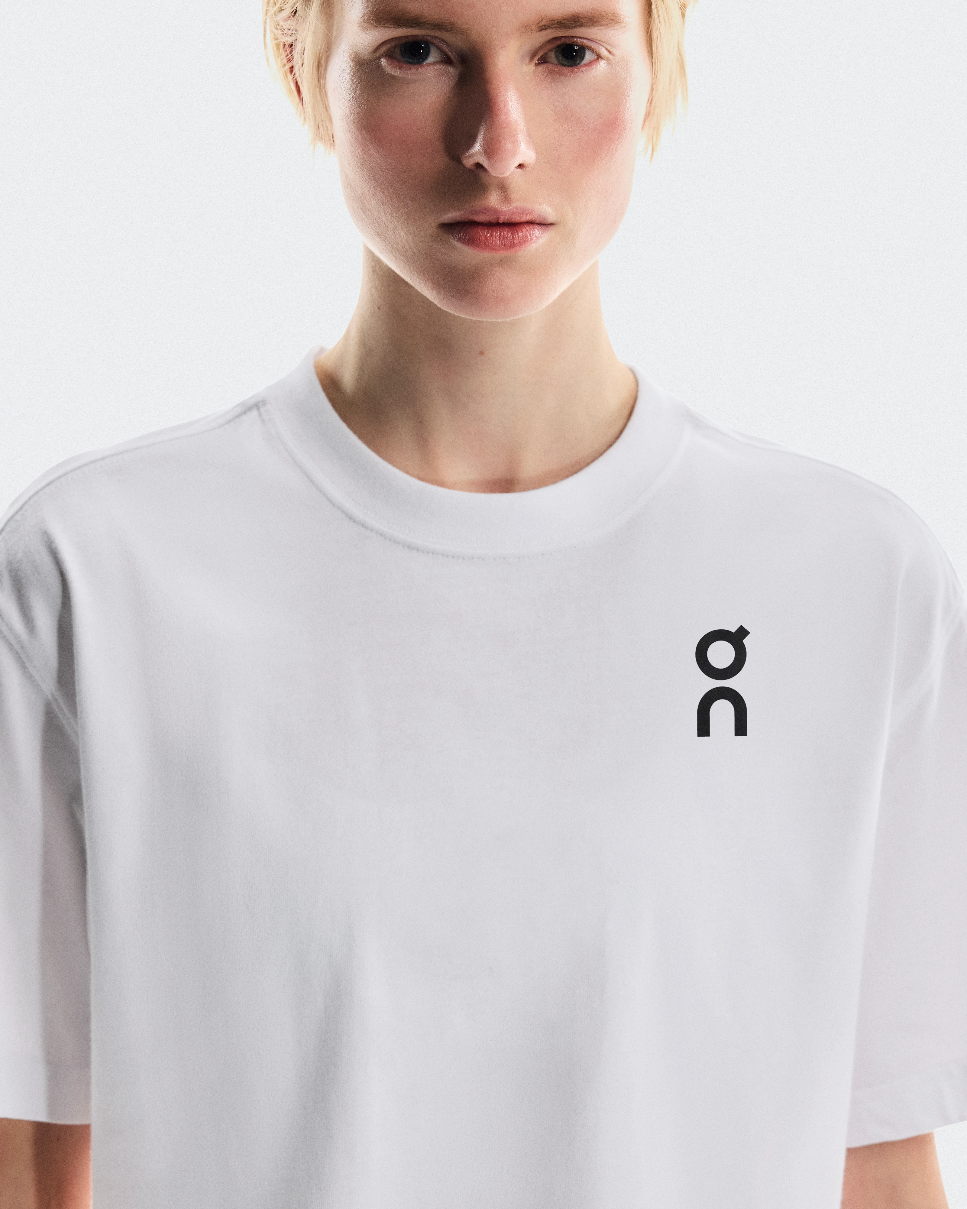 On Club Boxy-T White Femme Hauts et t-shirts