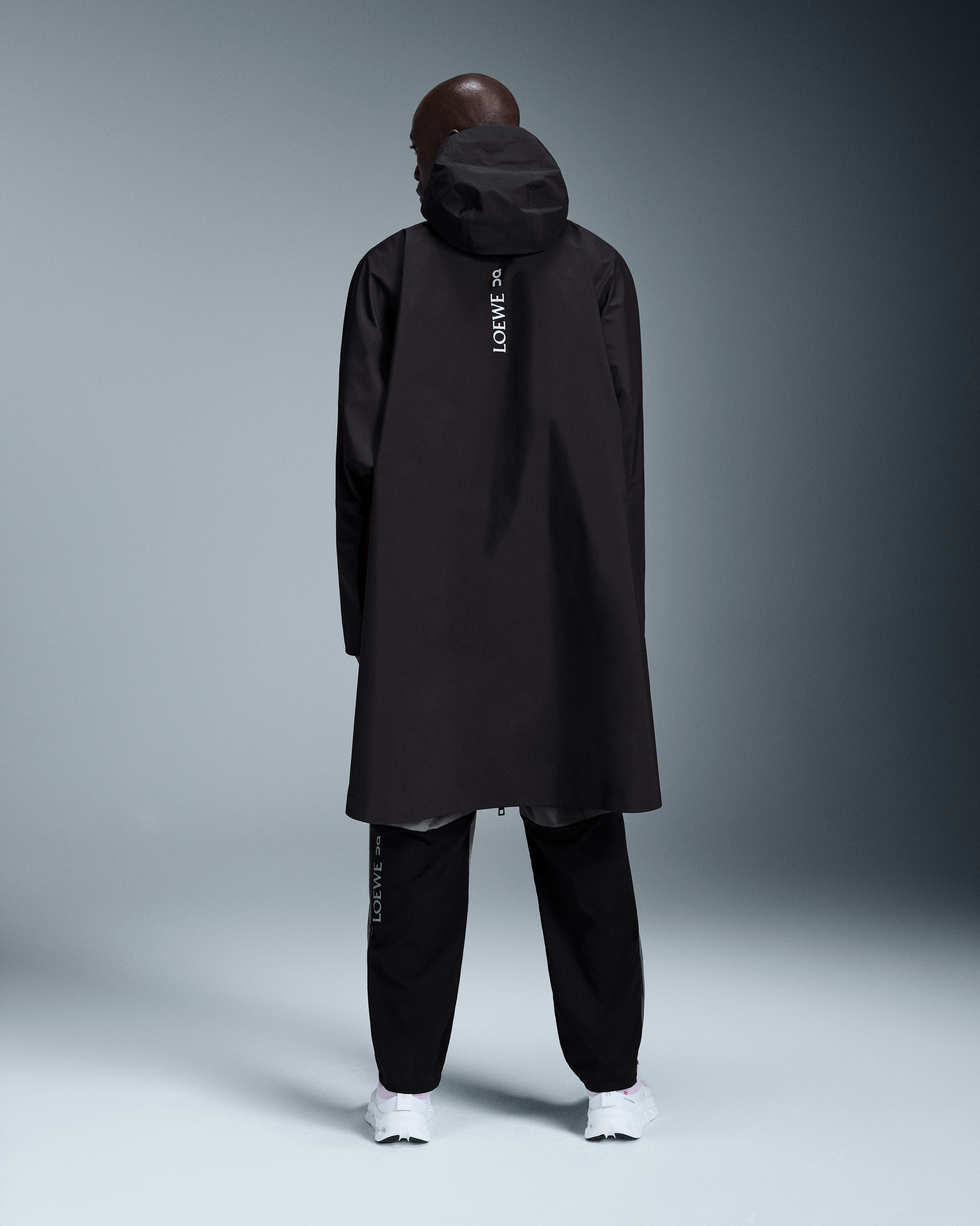 On Cape LOEWE Black Unisexe Vestes