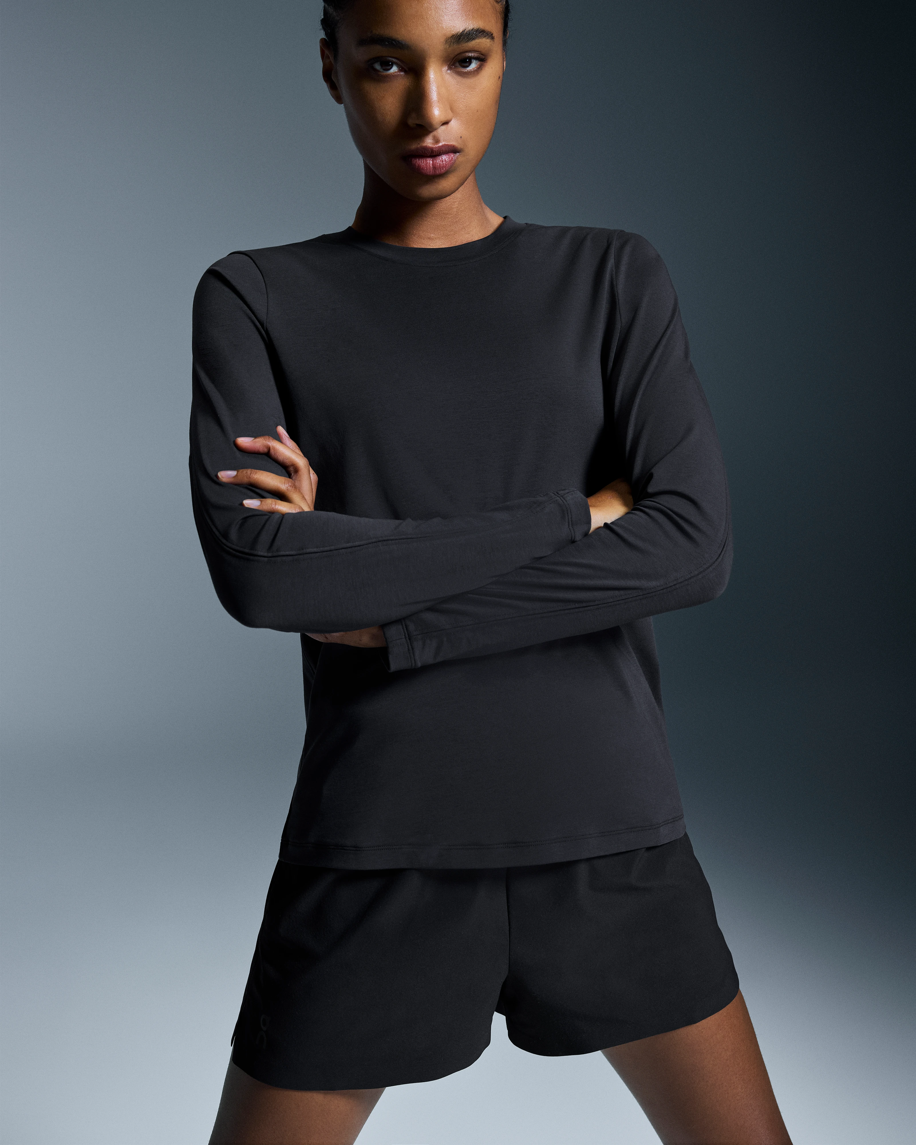 On Focus Long-T Black Femme Hauts et t-shirts