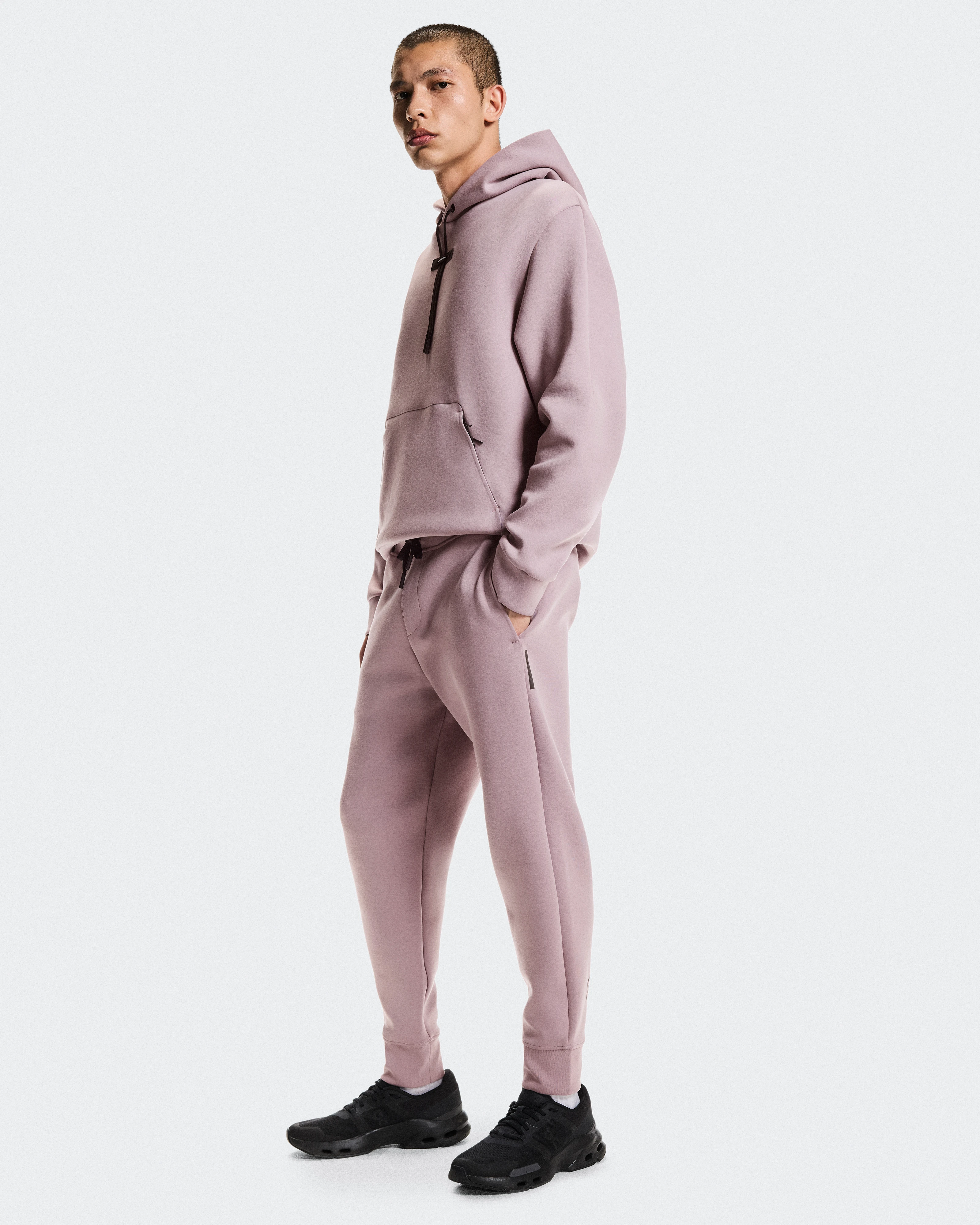 On Focus Tech Sweatpants Heron Homme Pantalons