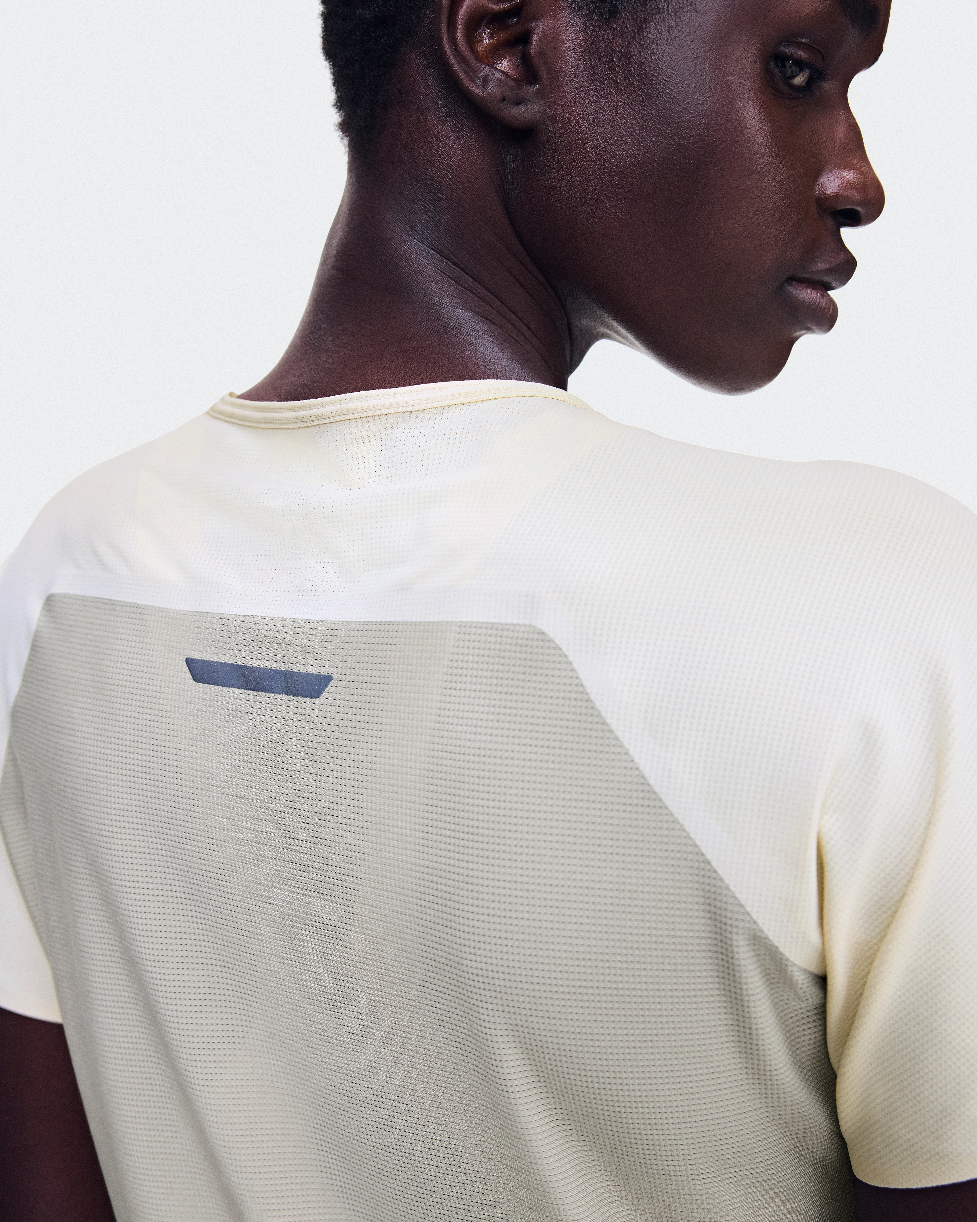 On Performance-T Hare & Brume Femme Hauts et t-shirts