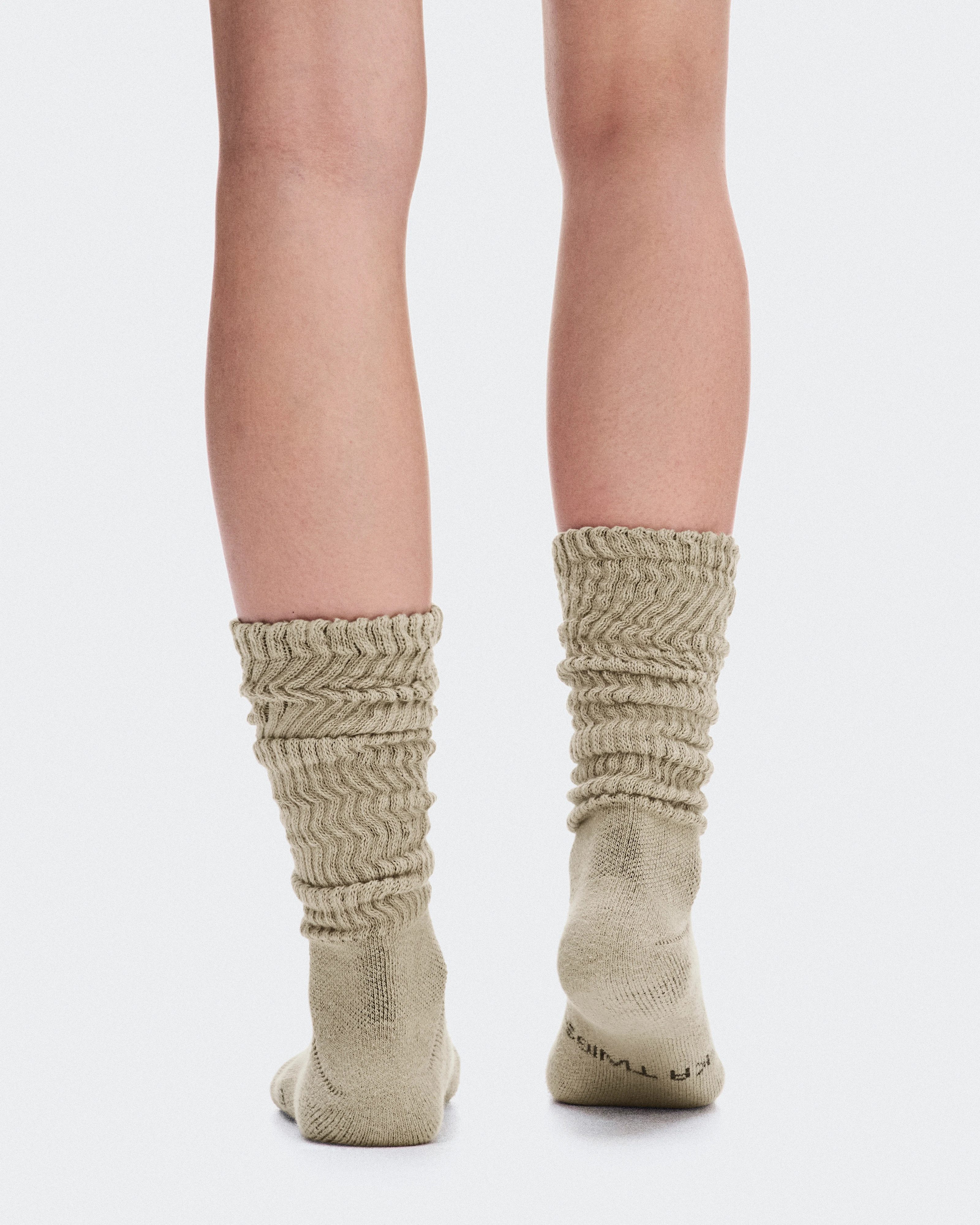 On Slouchy Socks FKA Tonoko Unisexe Chaussettes