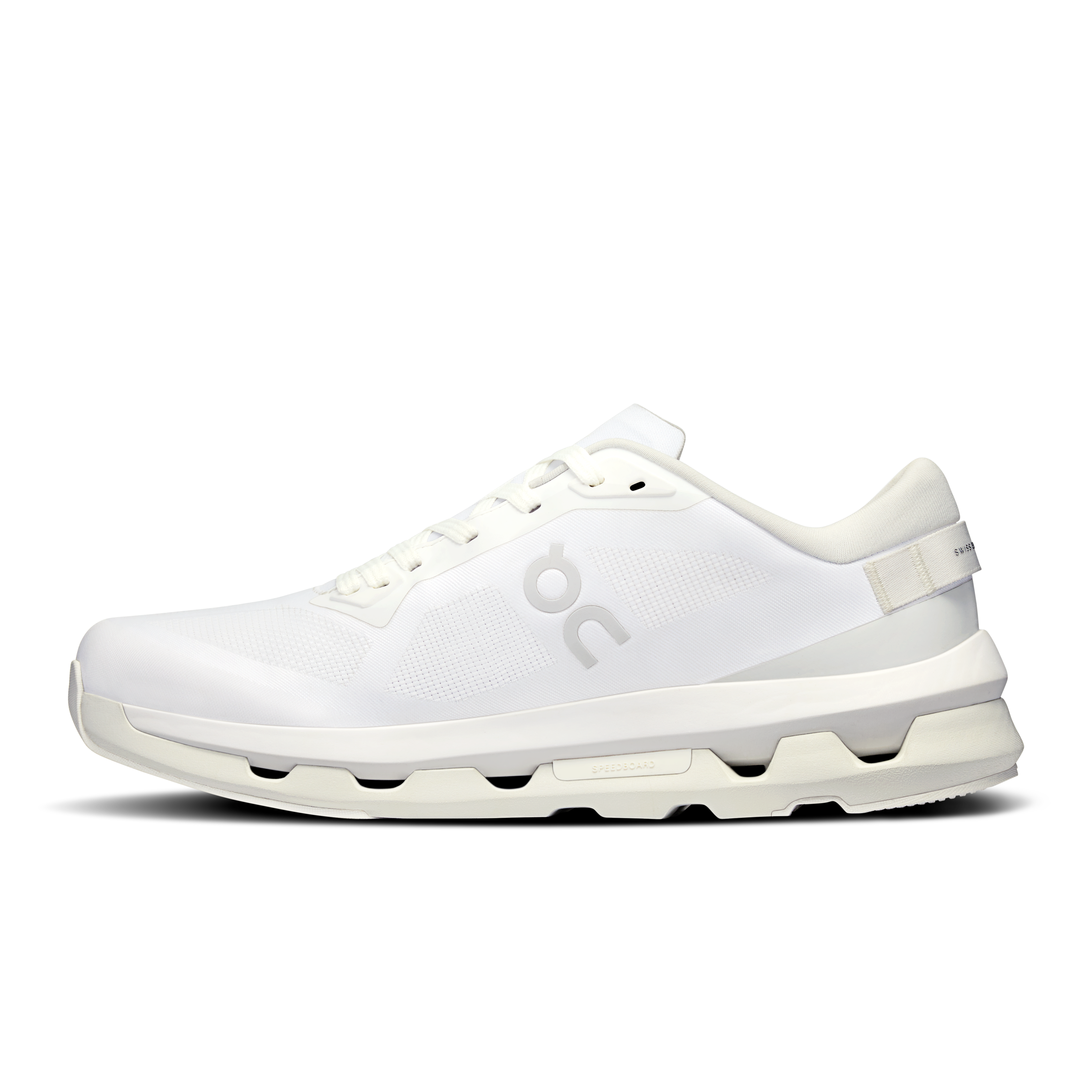 On Cloudzone White & White Femme Active Life Chaussures