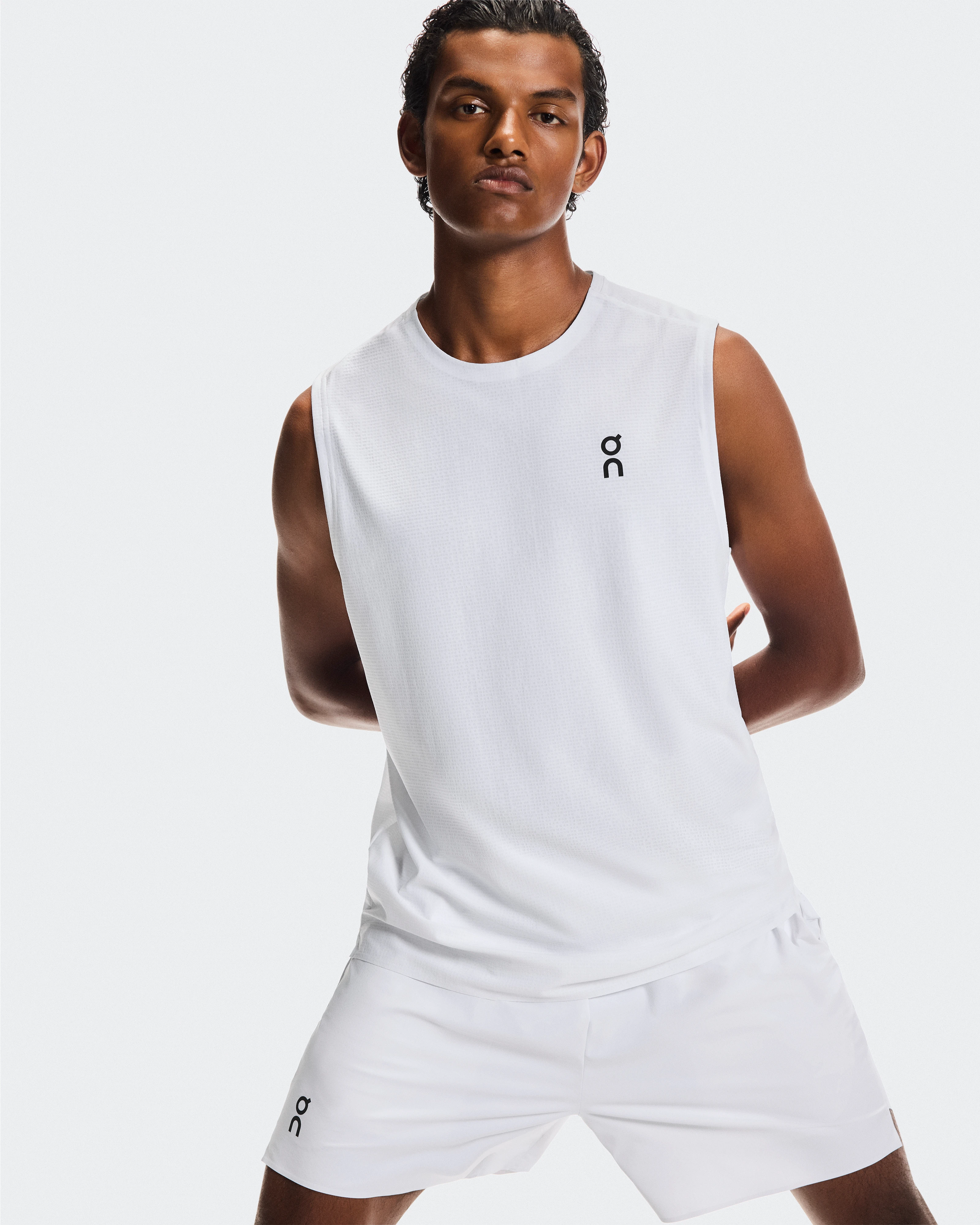 On Court Tank White Homme Hauts et t-shirts