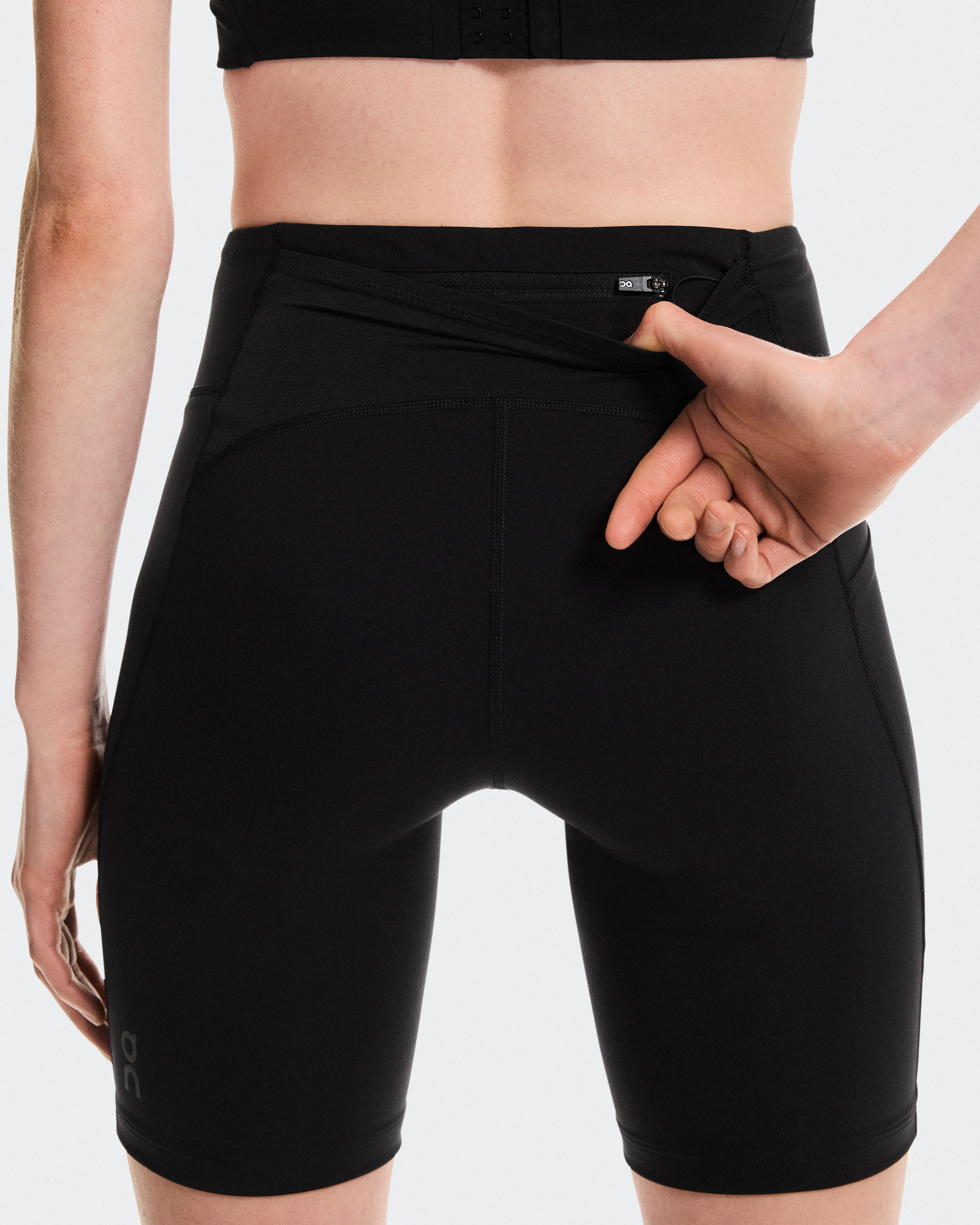 On 8" Performance Tights Black Femme Leggings