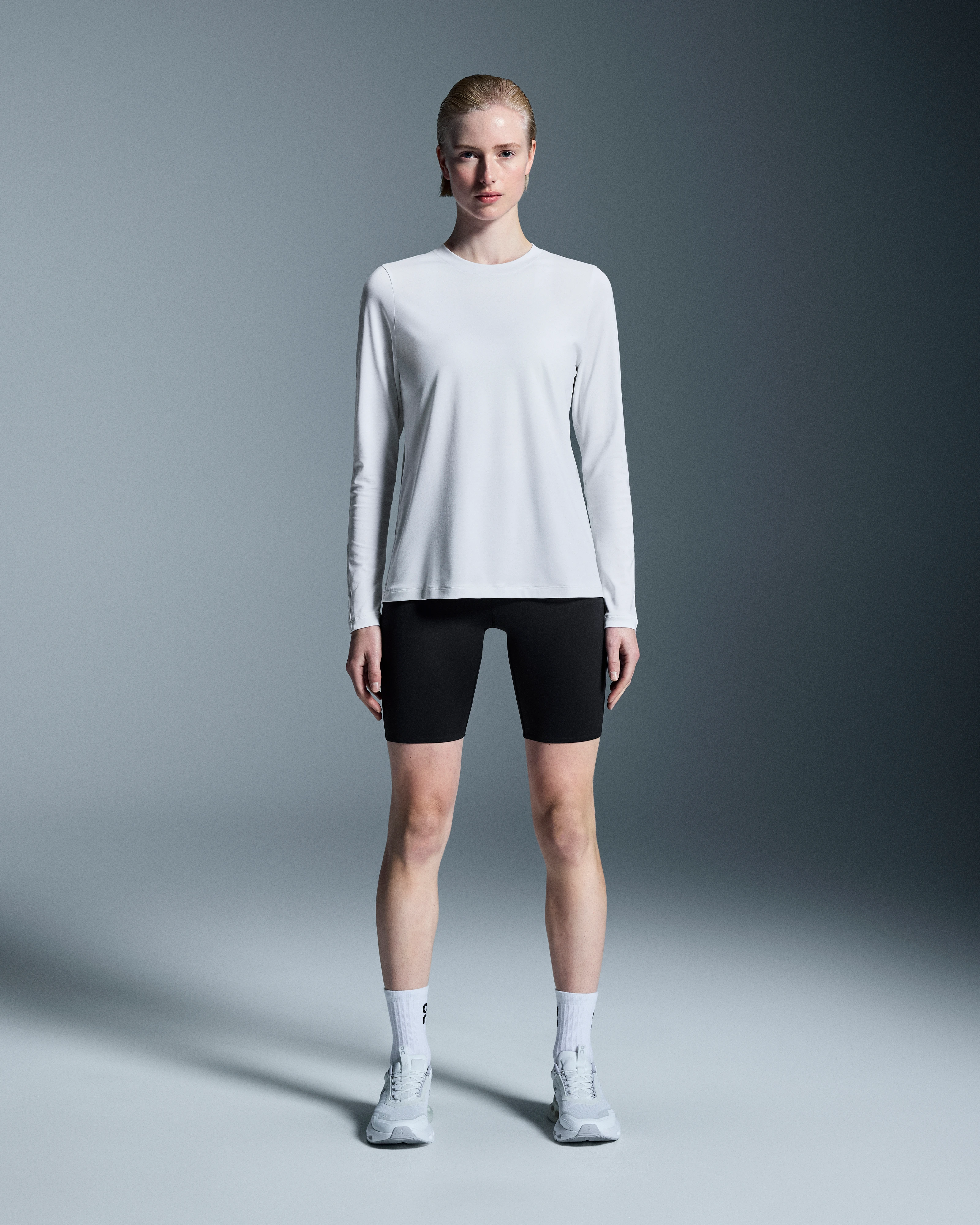 On Focus Long-T White Femme Hauts et t-shirts