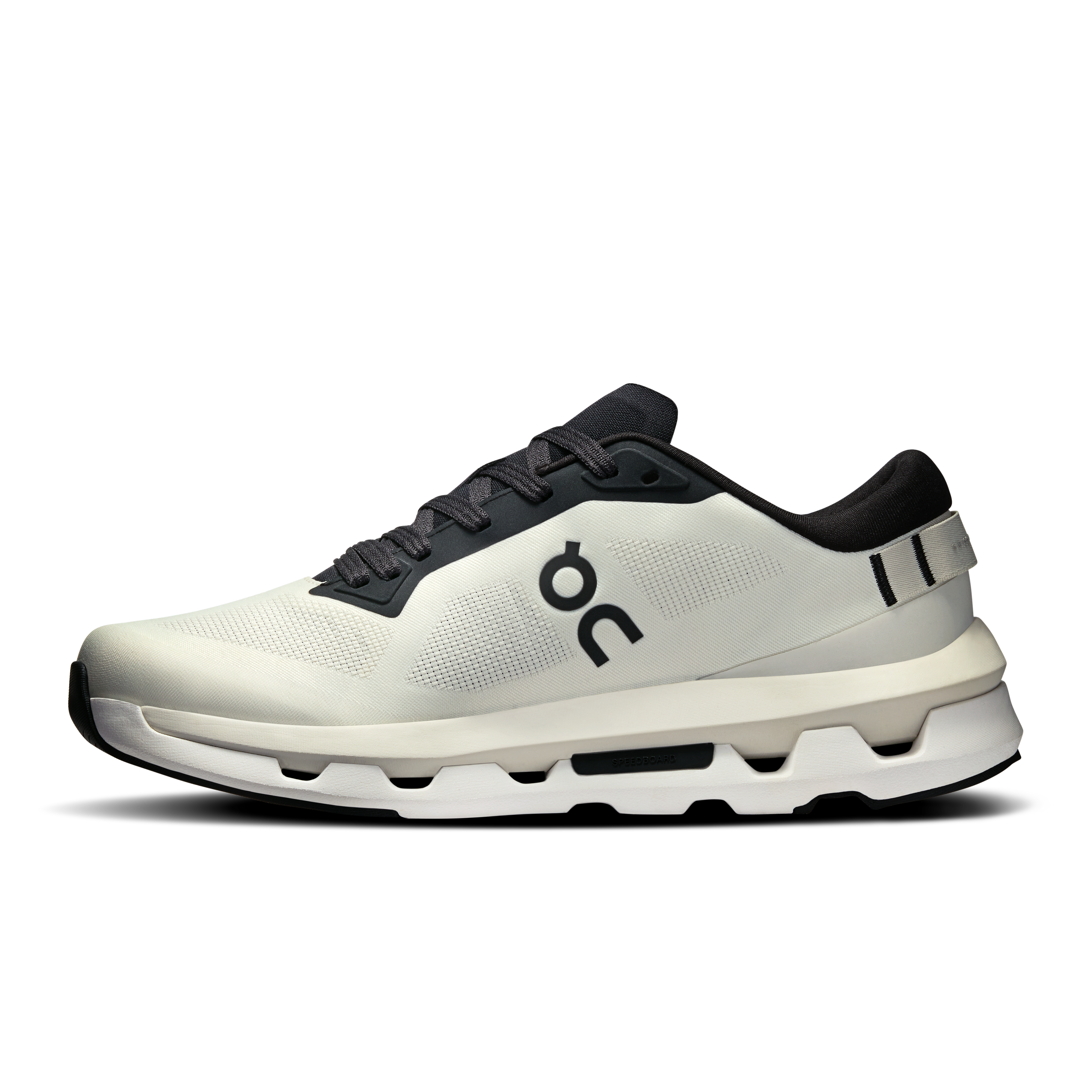 On Cloudzone Ice & Black Femme Active Life Chaussures
