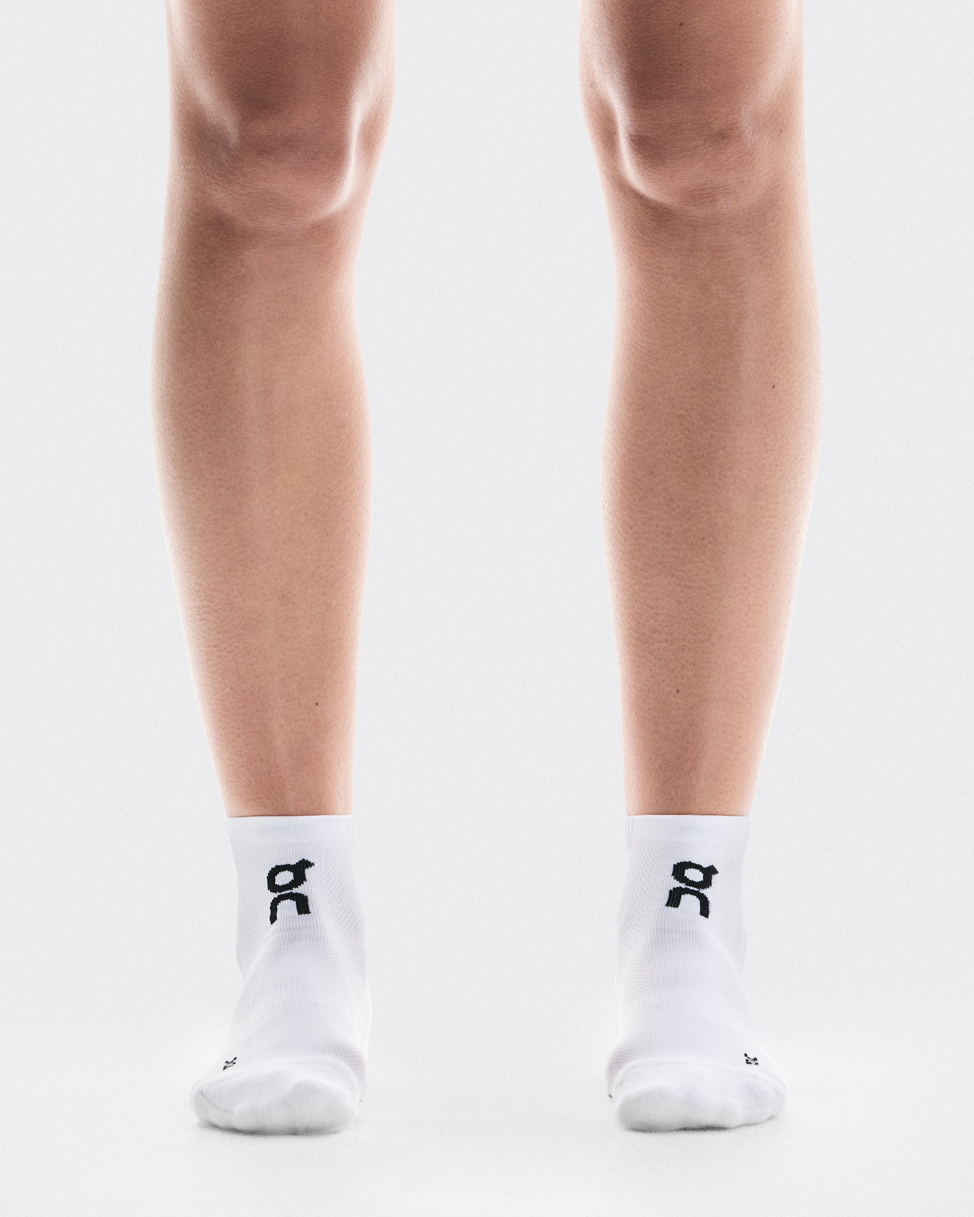 On Core Run Sock Mid 2P White Unisexe Chaussettes