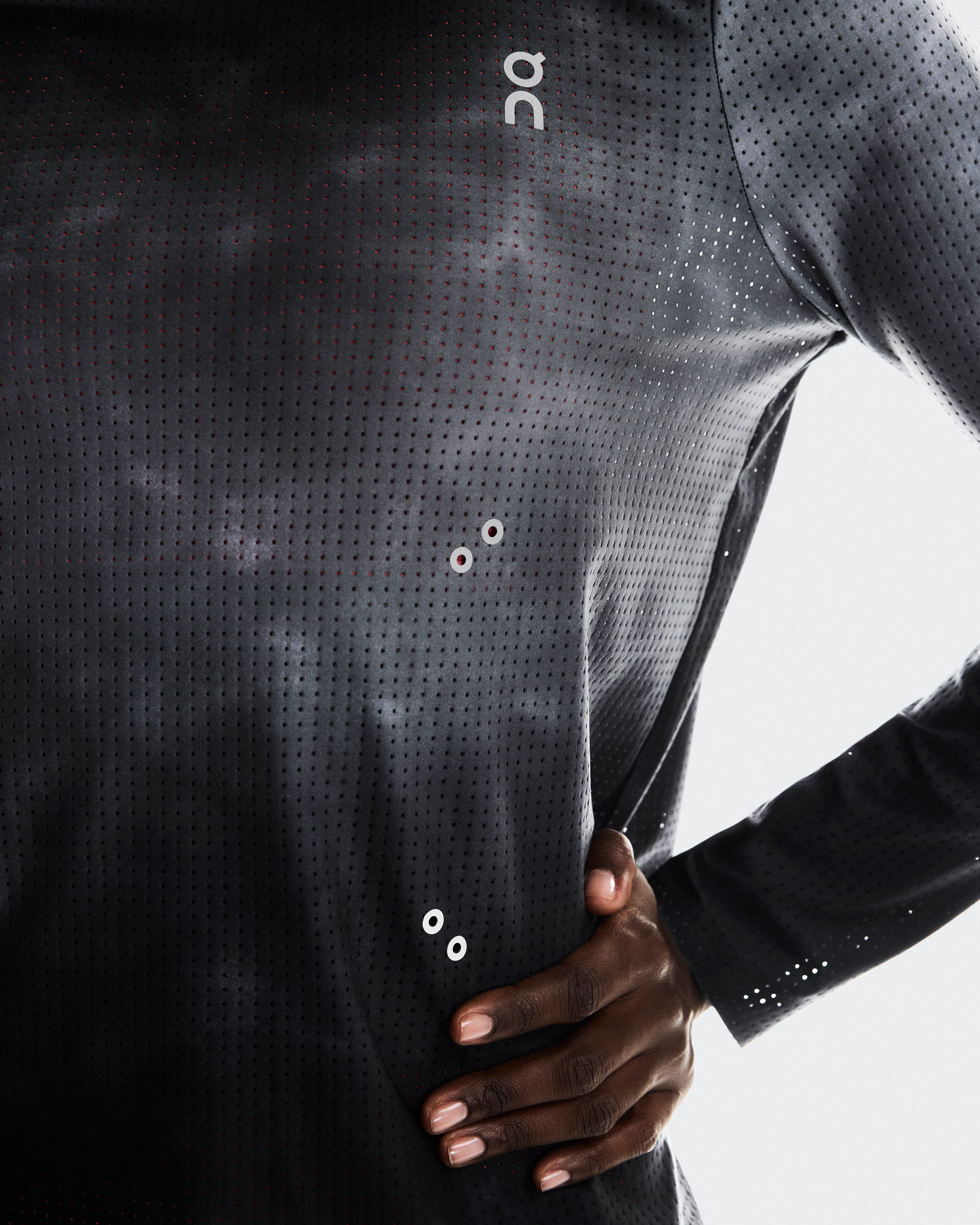 On Pace Mesh Long-T Black Femme Hauts et t-shirts