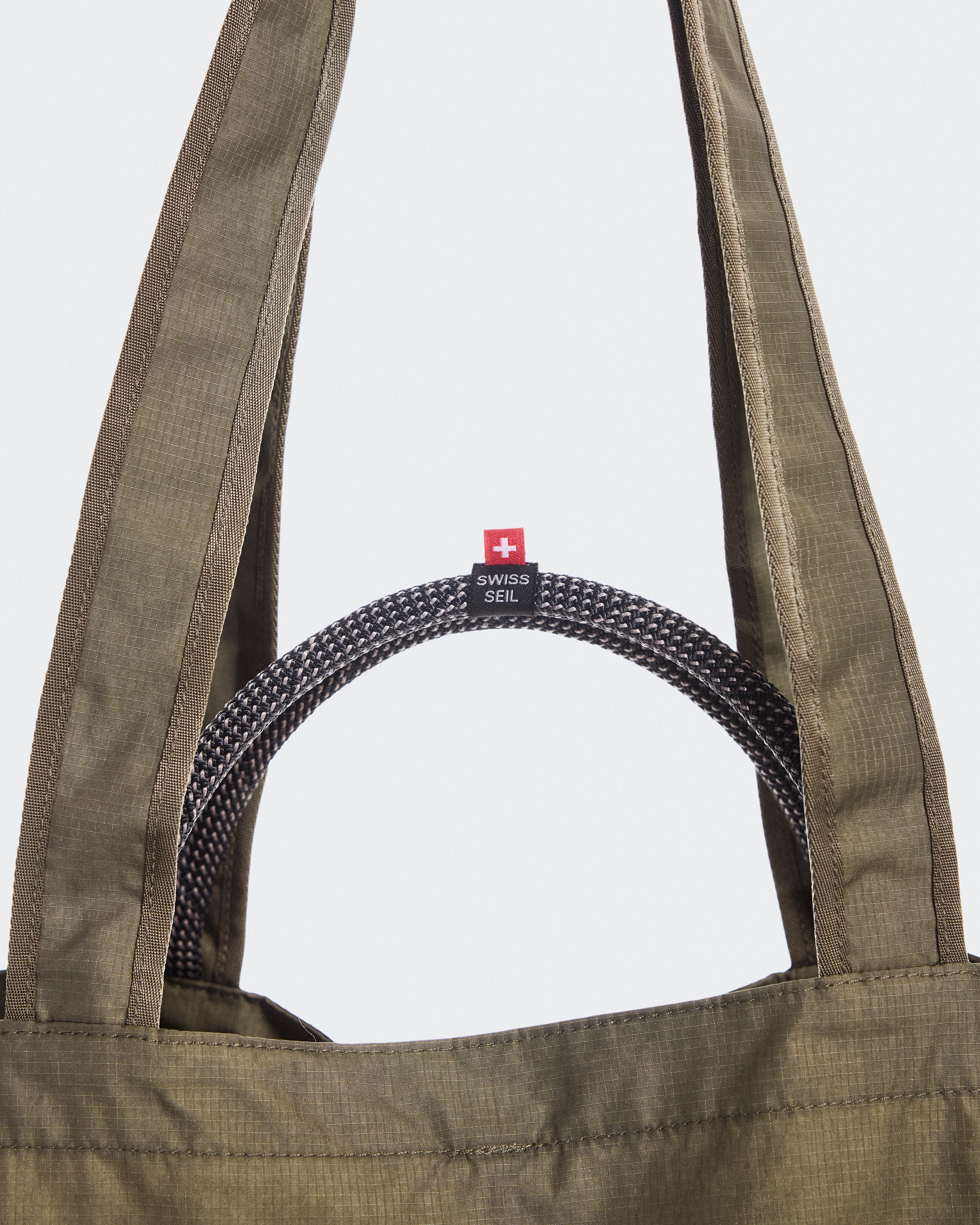 On Cargo Pack 60L Olive Unisexe Sacs