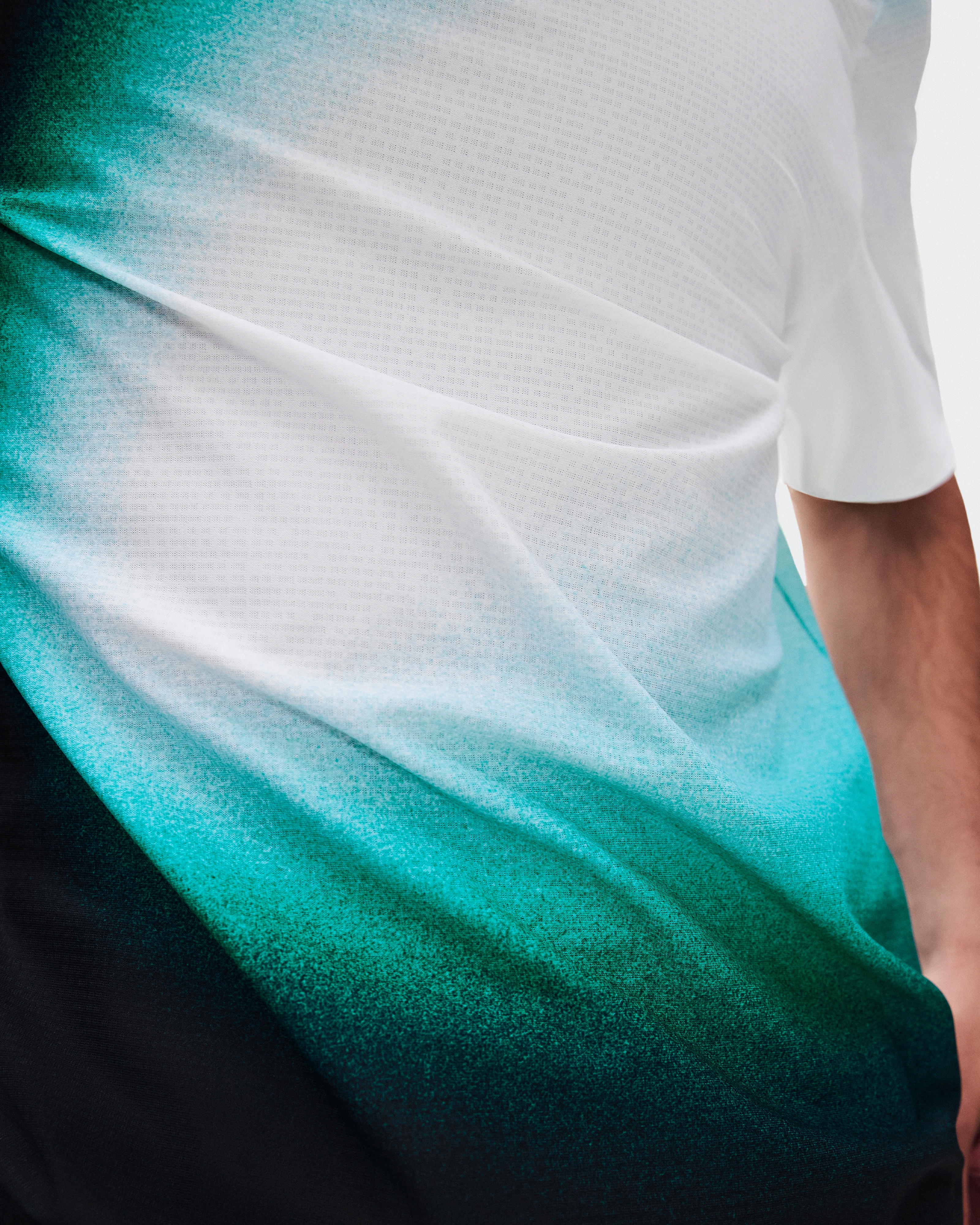 On Court-T Swing Black & Neem Homme Hauts et t-shirts