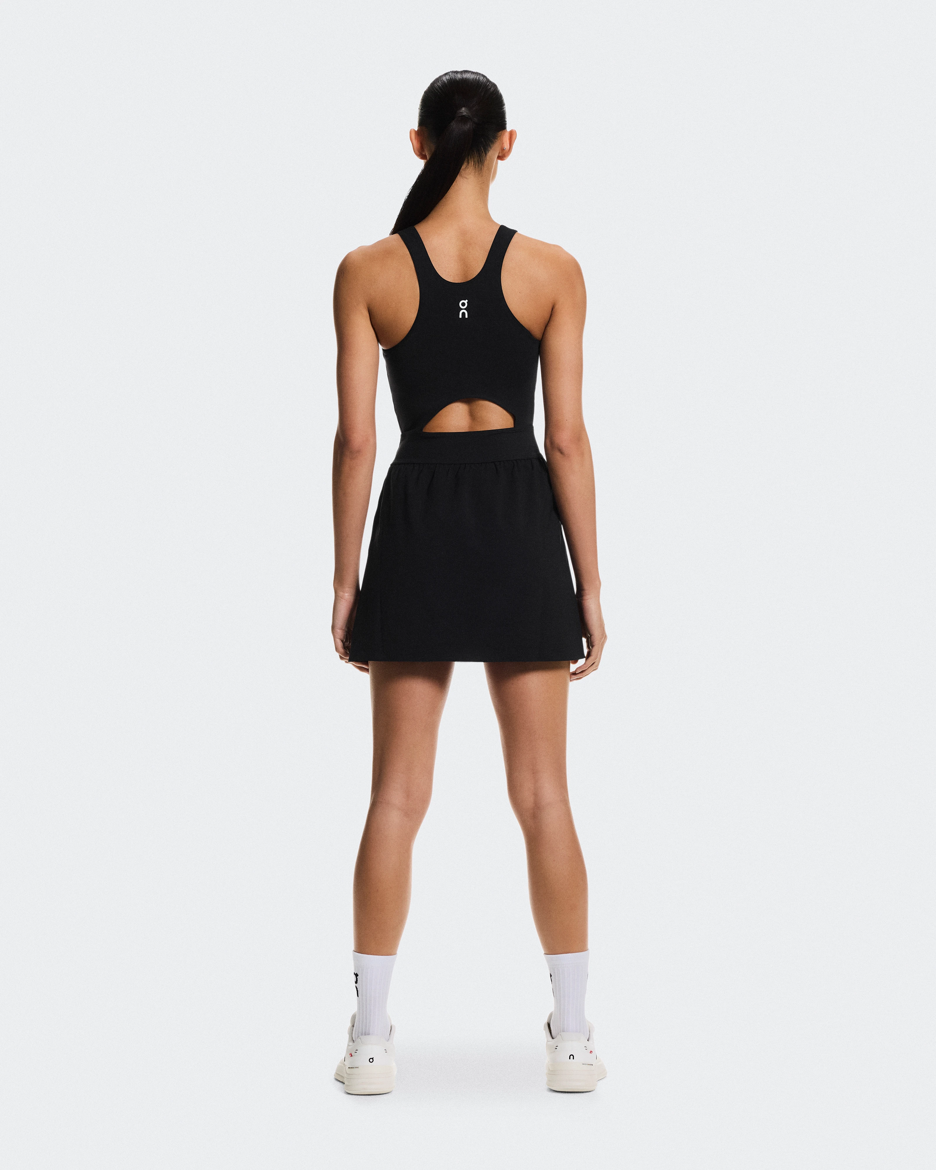 On Court Dress Split Black Femme Robes