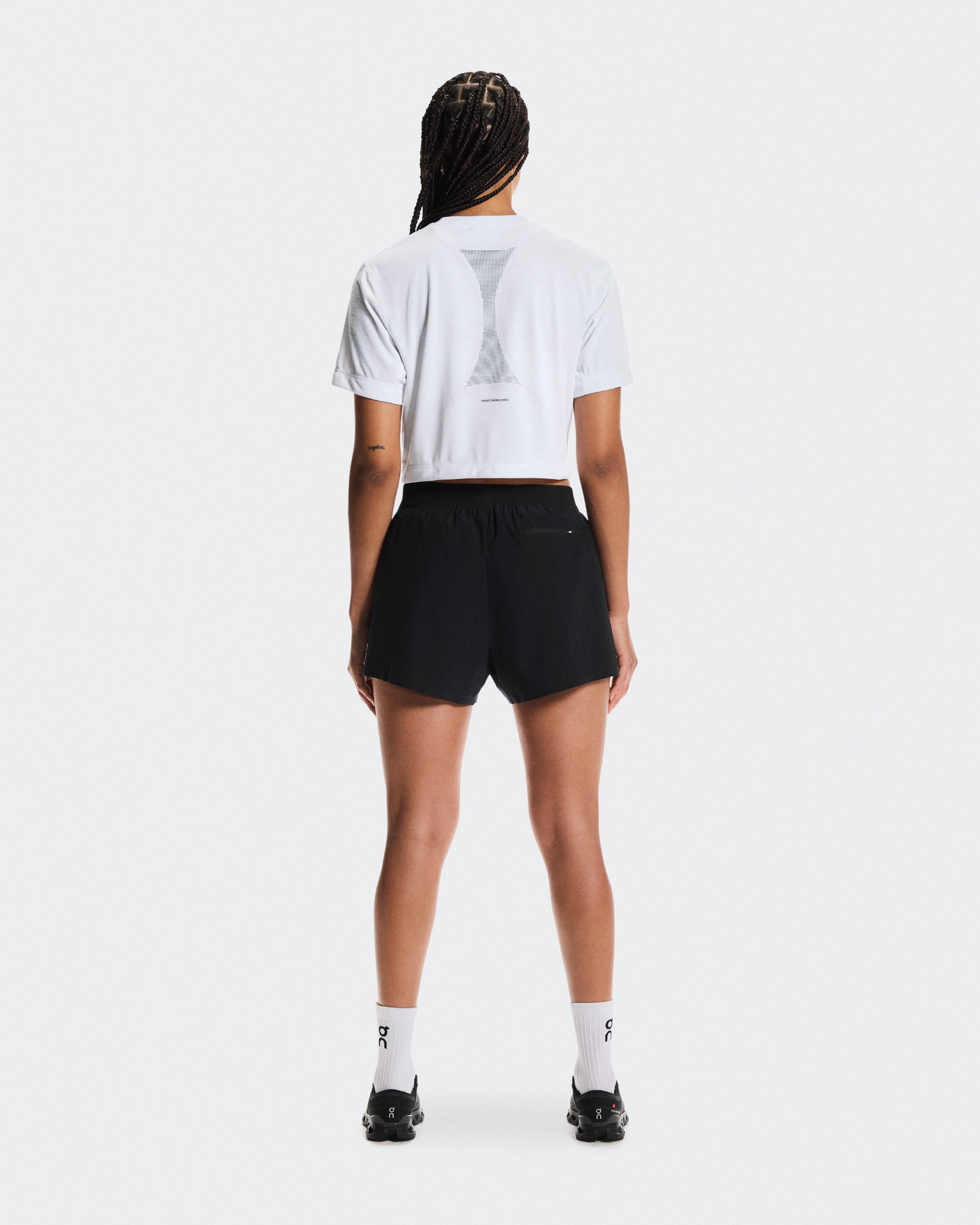 On Train-T Crop Graphic White Femme Hauts et t-shirts