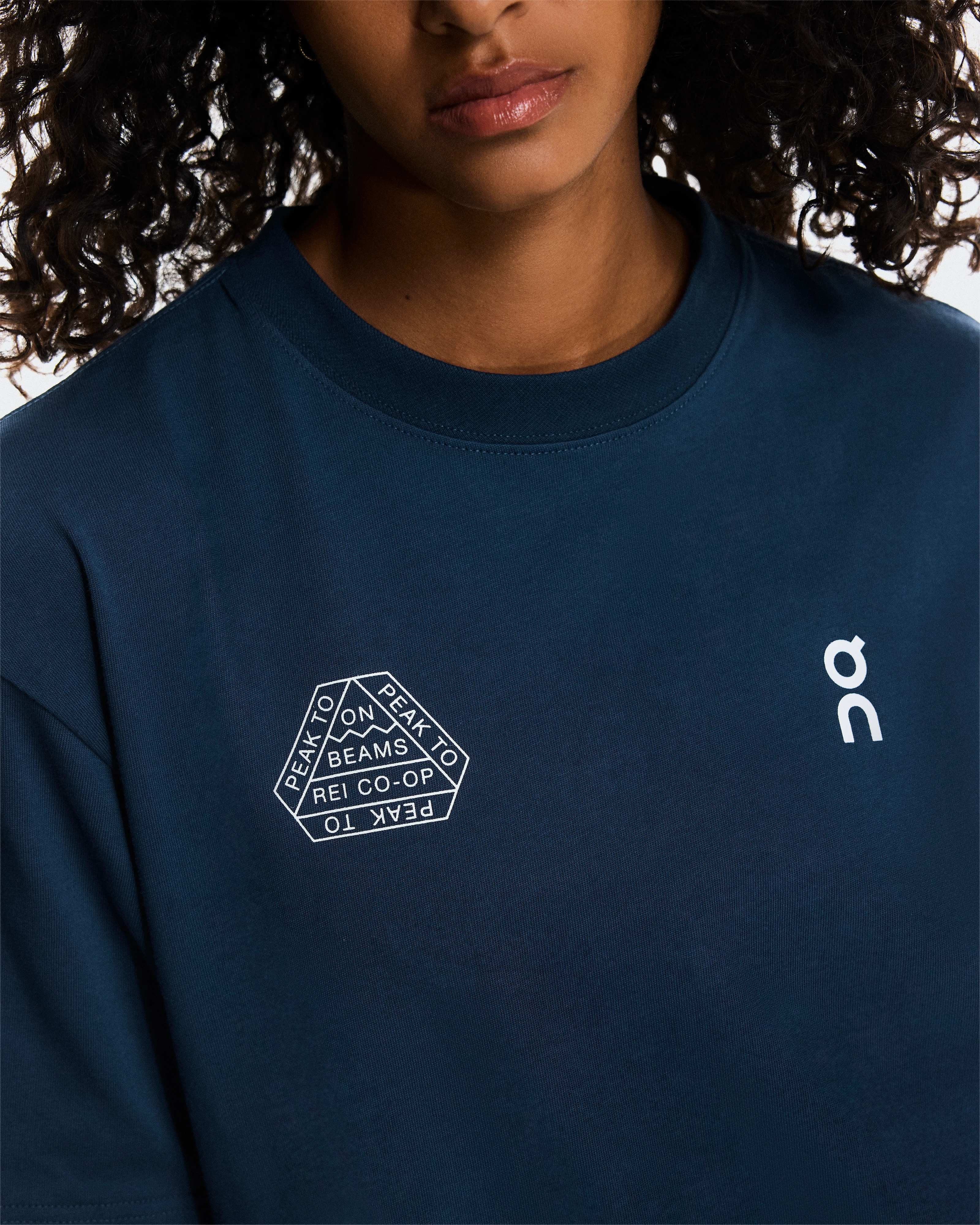 On Studio-T BEAMS REI Pacific Unisexe Hauts et t-shirts