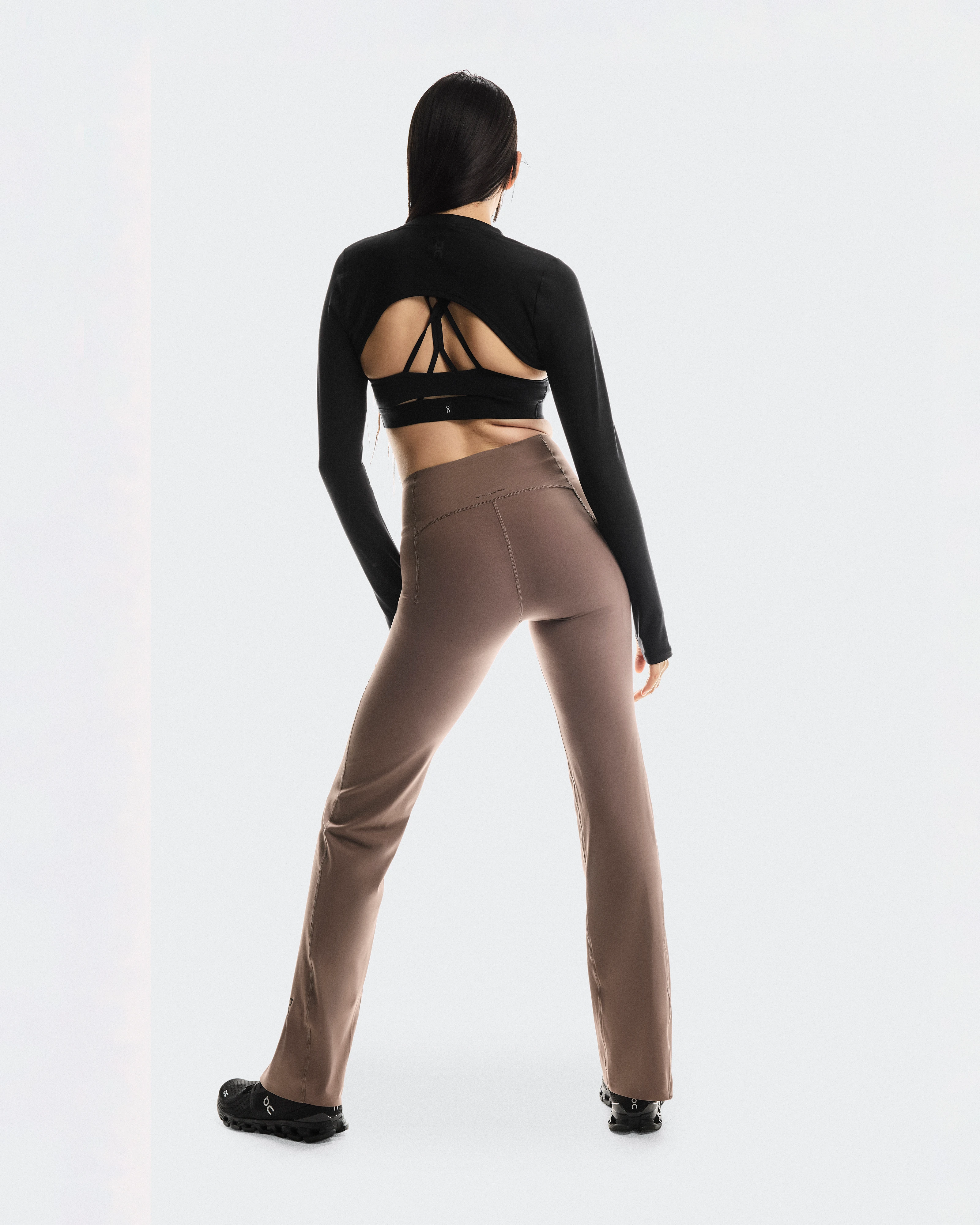 On Studio Leggings Flared Ash Femme Leggings