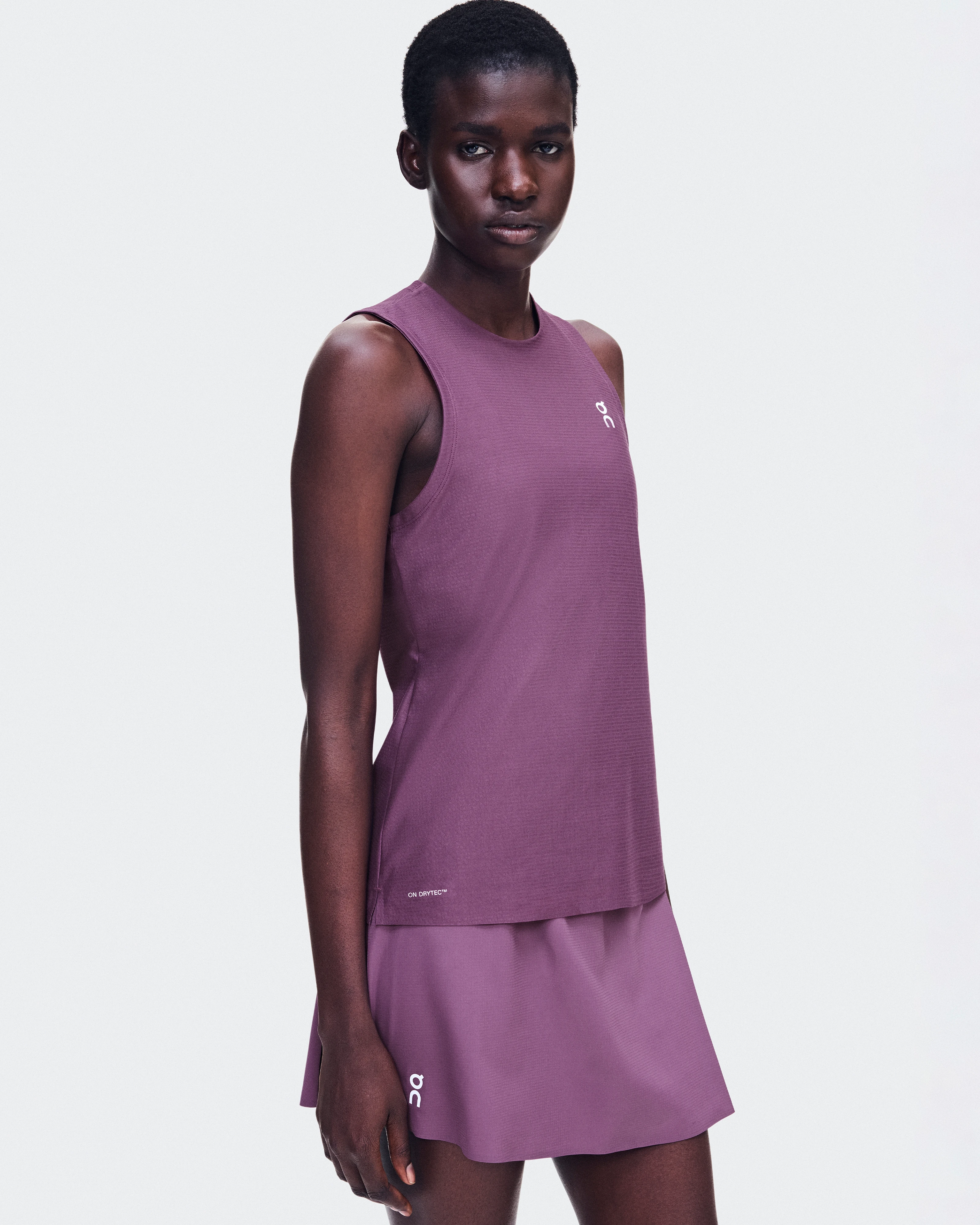 On Court Tank Cassis Femme Hauts et t-shirts