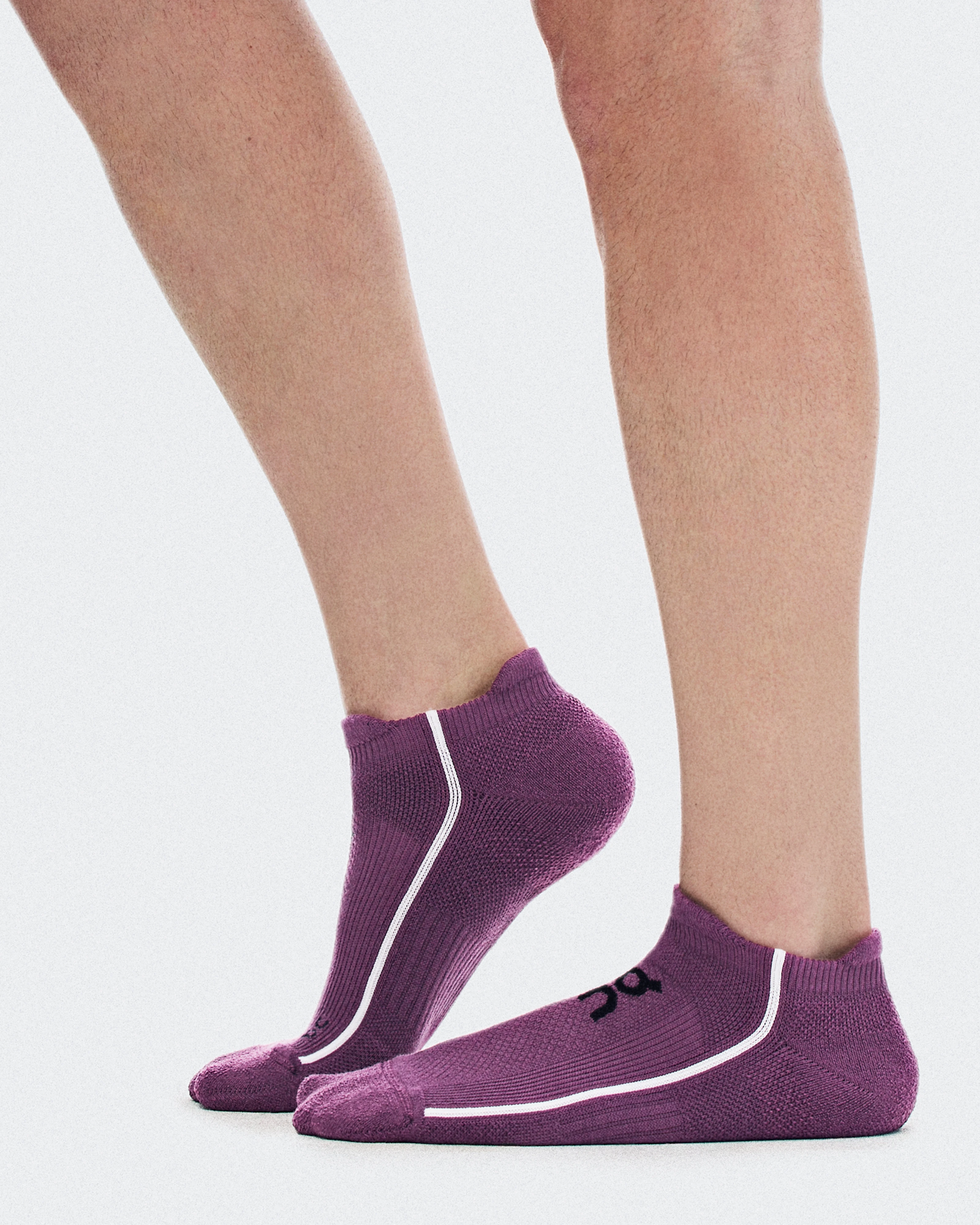 On Court Sock Low Cassis & White Unisexe Chaussettes