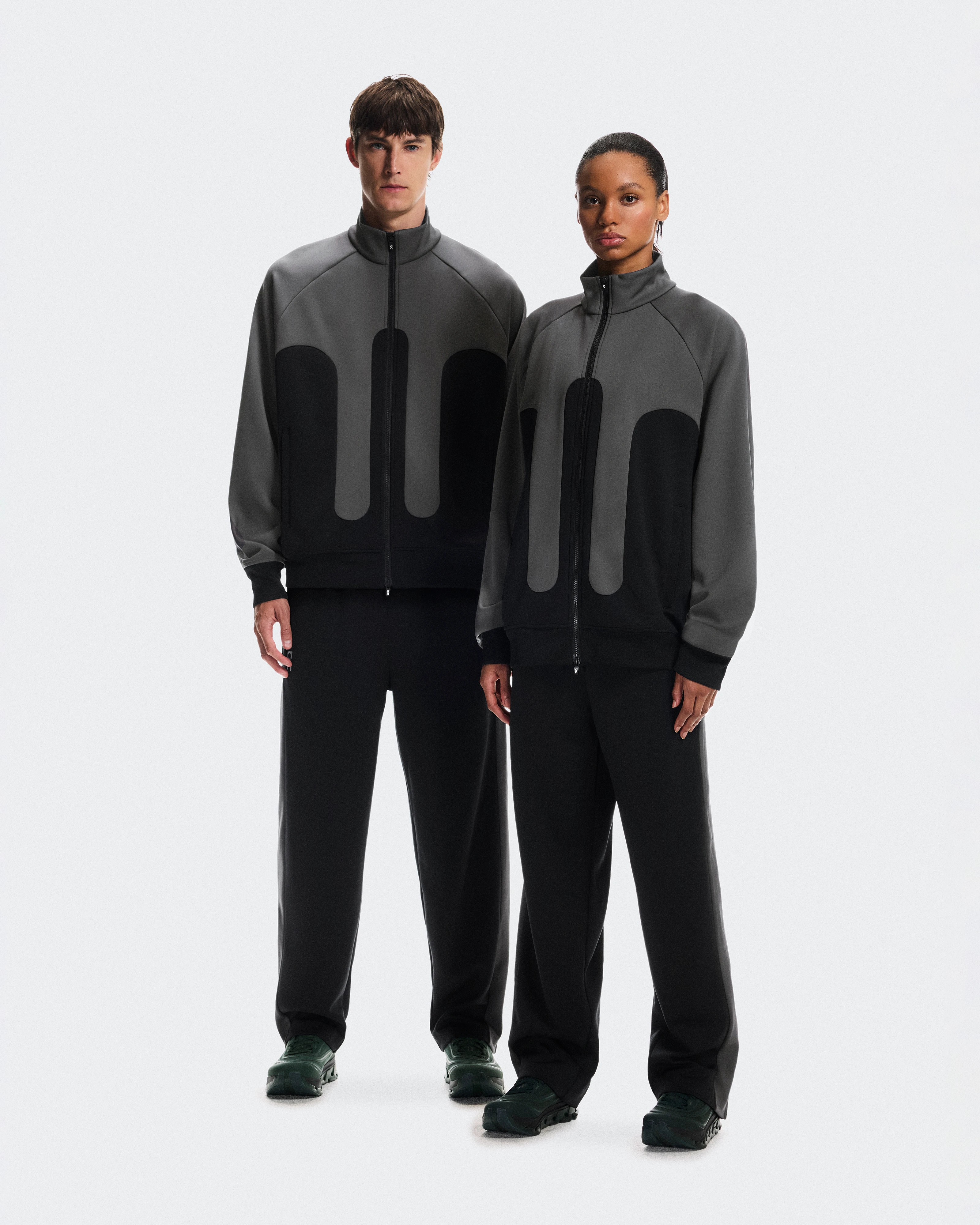 On Track Jacket IKON Black & Eclipse Unisexe Vestes